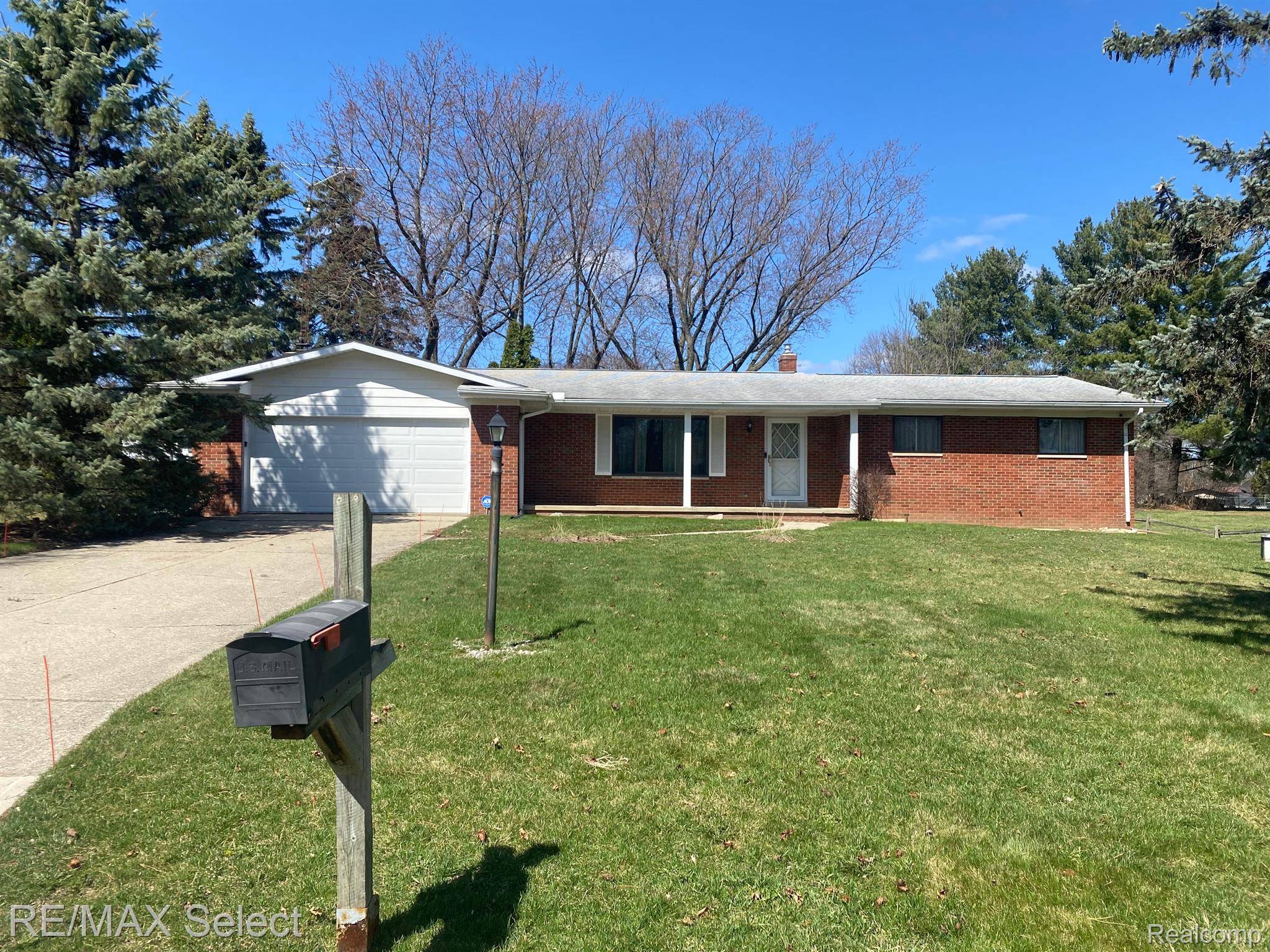 Flint, MI 48507,3260 OLD FARM RD