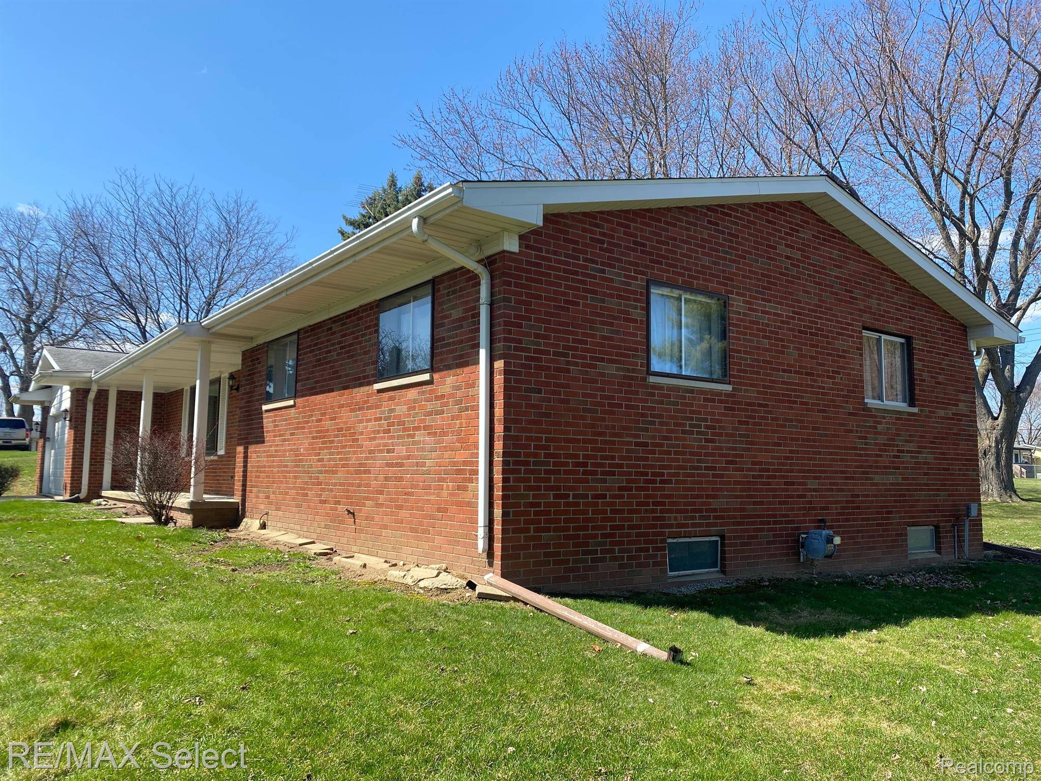 Flint, MI 48507,3260 OLD FARM RD