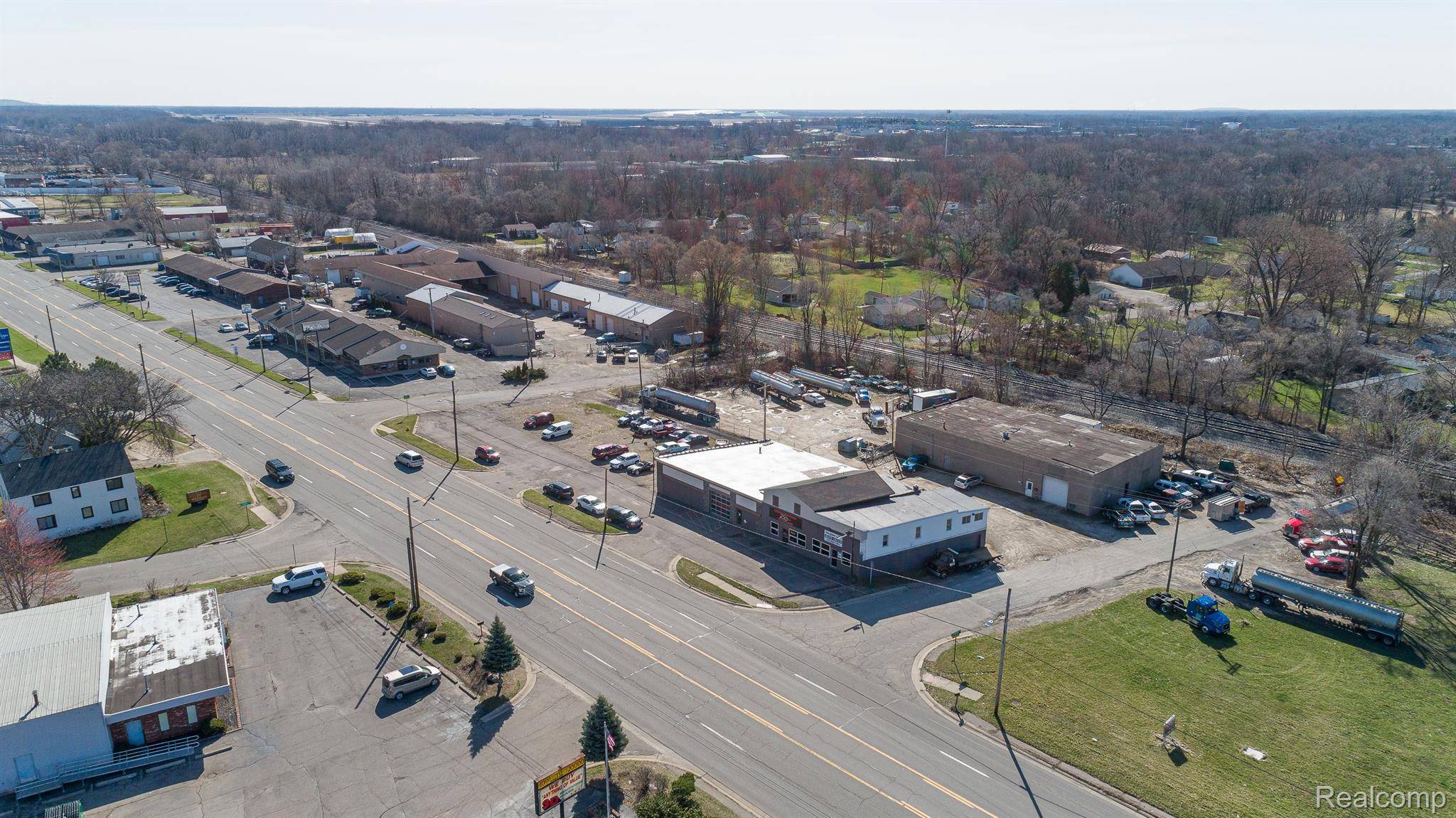 Ypsilanti, MI 48198,1702 E MICHIGAN AVE