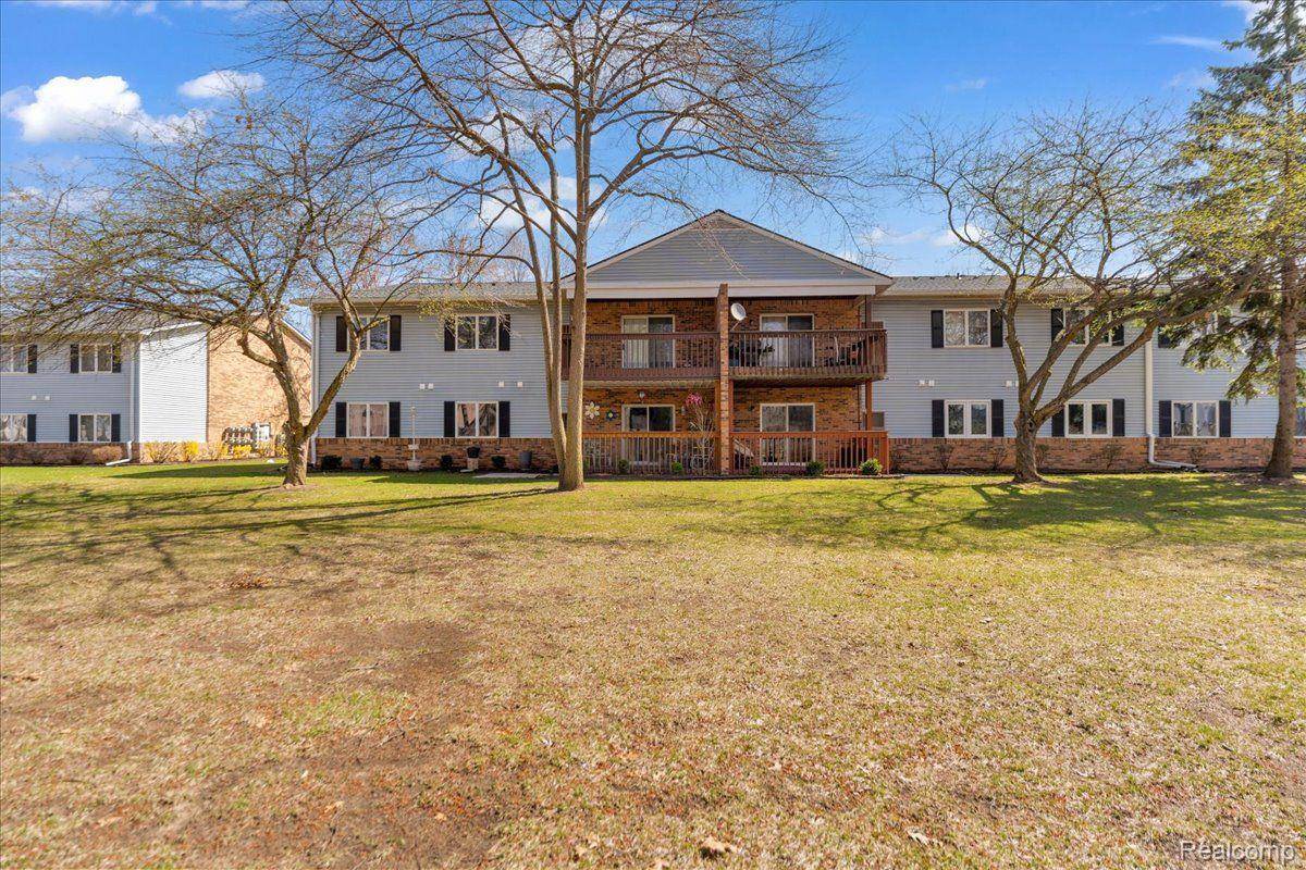 Westland, MI 48185,1345 SHOEMAKER DR #Unit 88