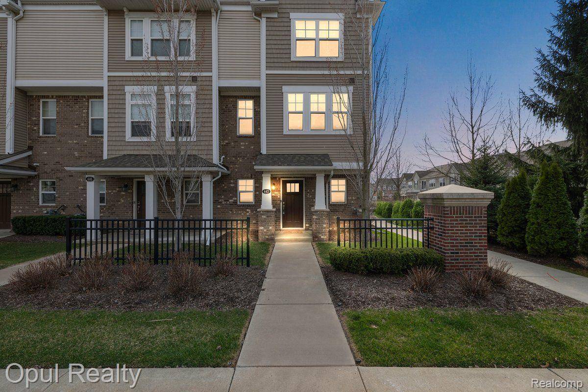 Wixom, MI 48393,442 N WIXOM RD