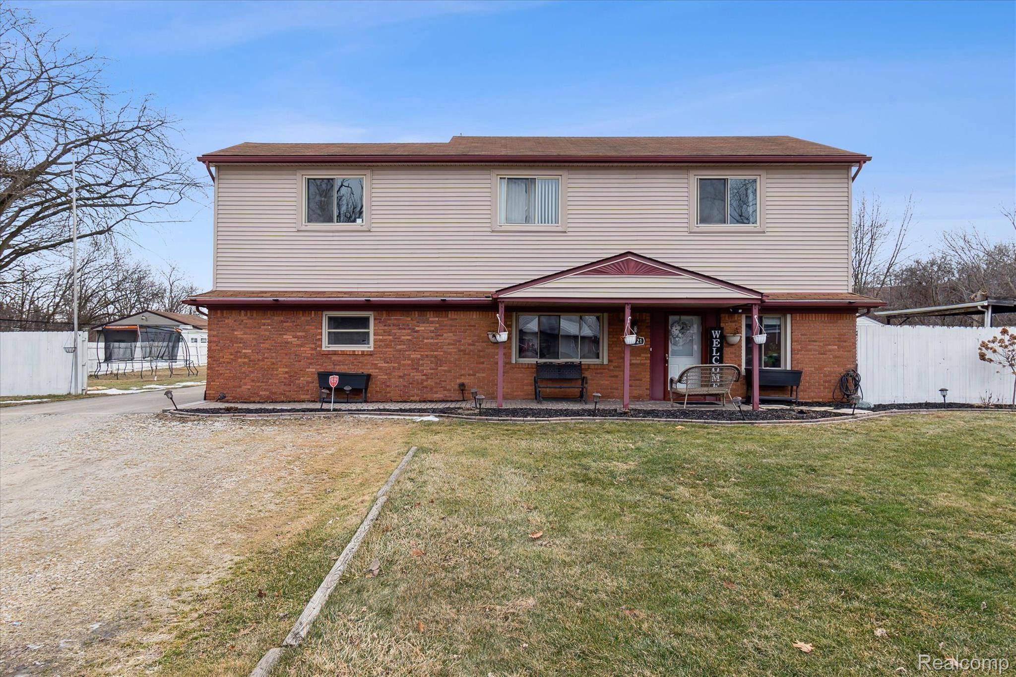 Taylor, MI 48180,14121 HURON ST