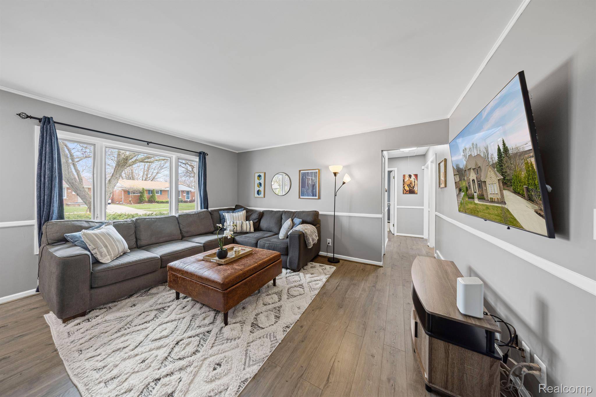 Clawson, MI 48017,419 N WEBIK AVE