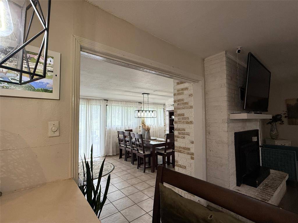 Weatherford, TX 76086,522 W 7th Street