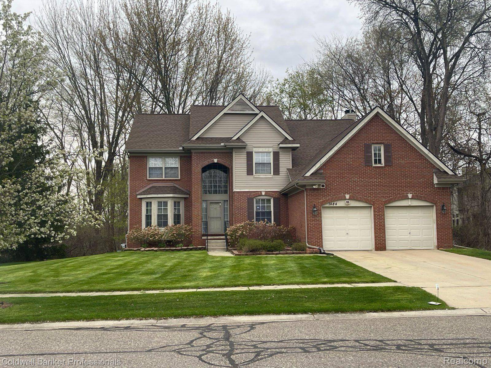 Wixom, MI 48393,1484 TRAILSIDE BLVD