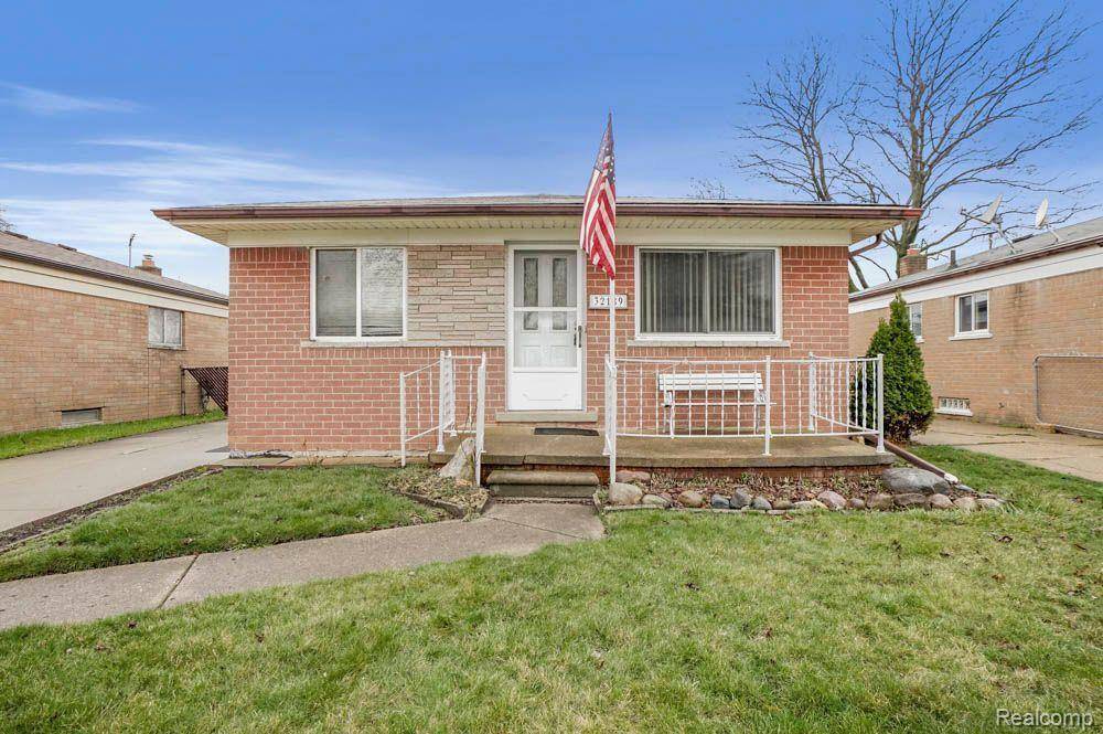 Warren, MI 48093,32189 RUEHLE AVE