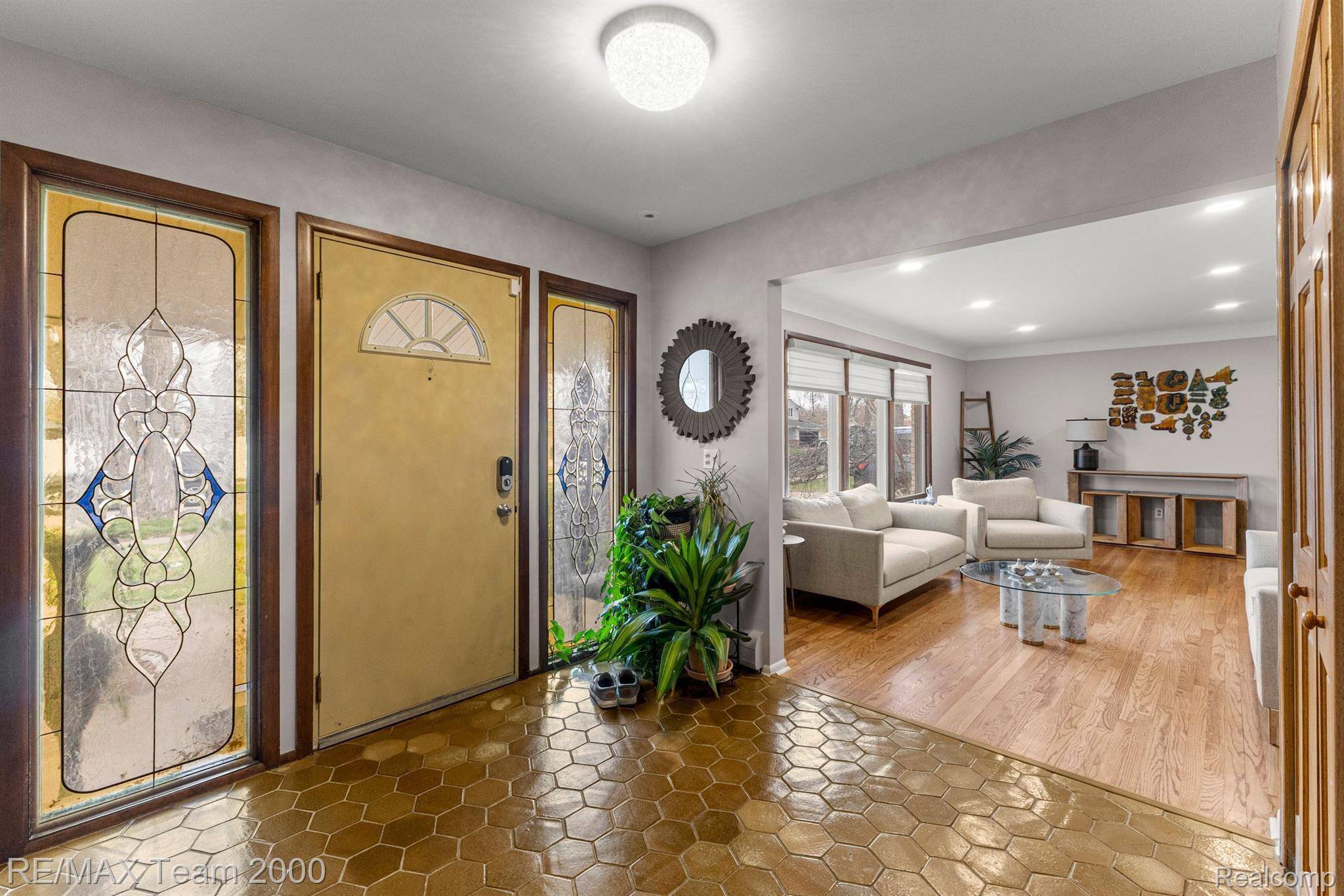 Dearborn Heights, MI 48127,326 CENTRALIA ST