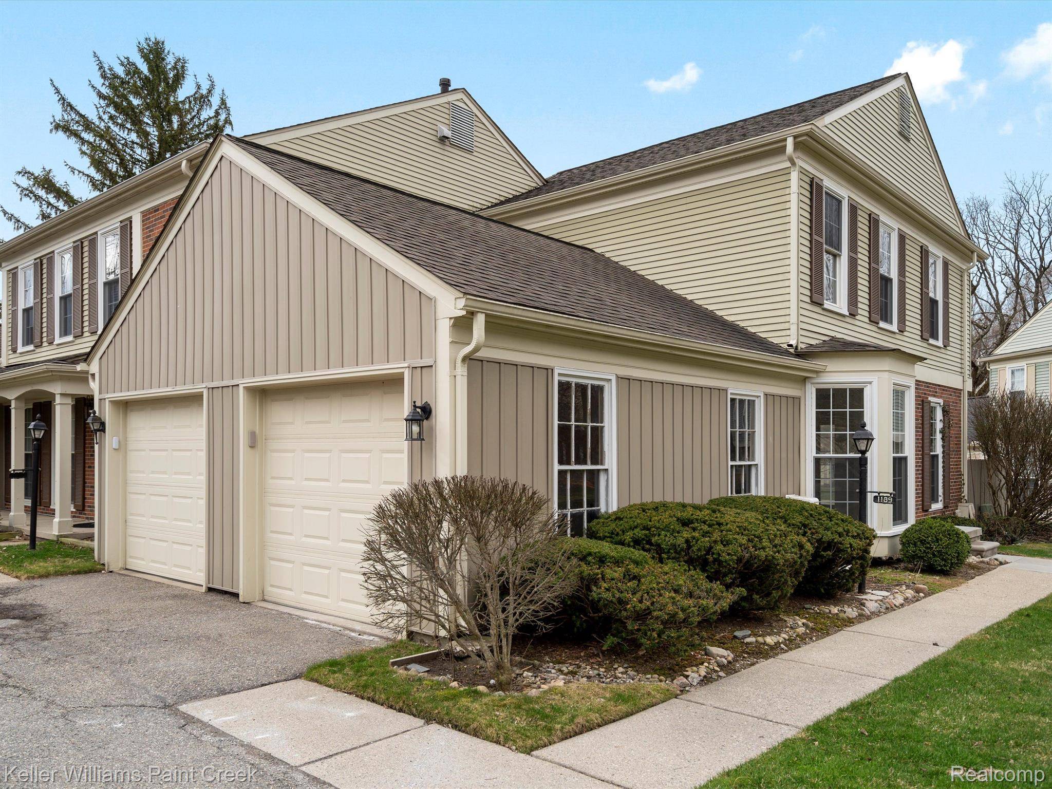 Rochester Hills, MI 48306,1189 PINE RIDGE