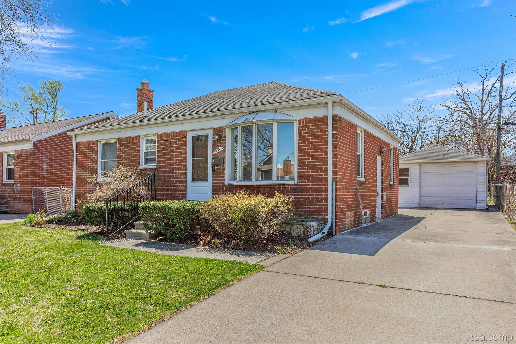 Lincoln Park, MI 48146,1167 FARNHAM AVE