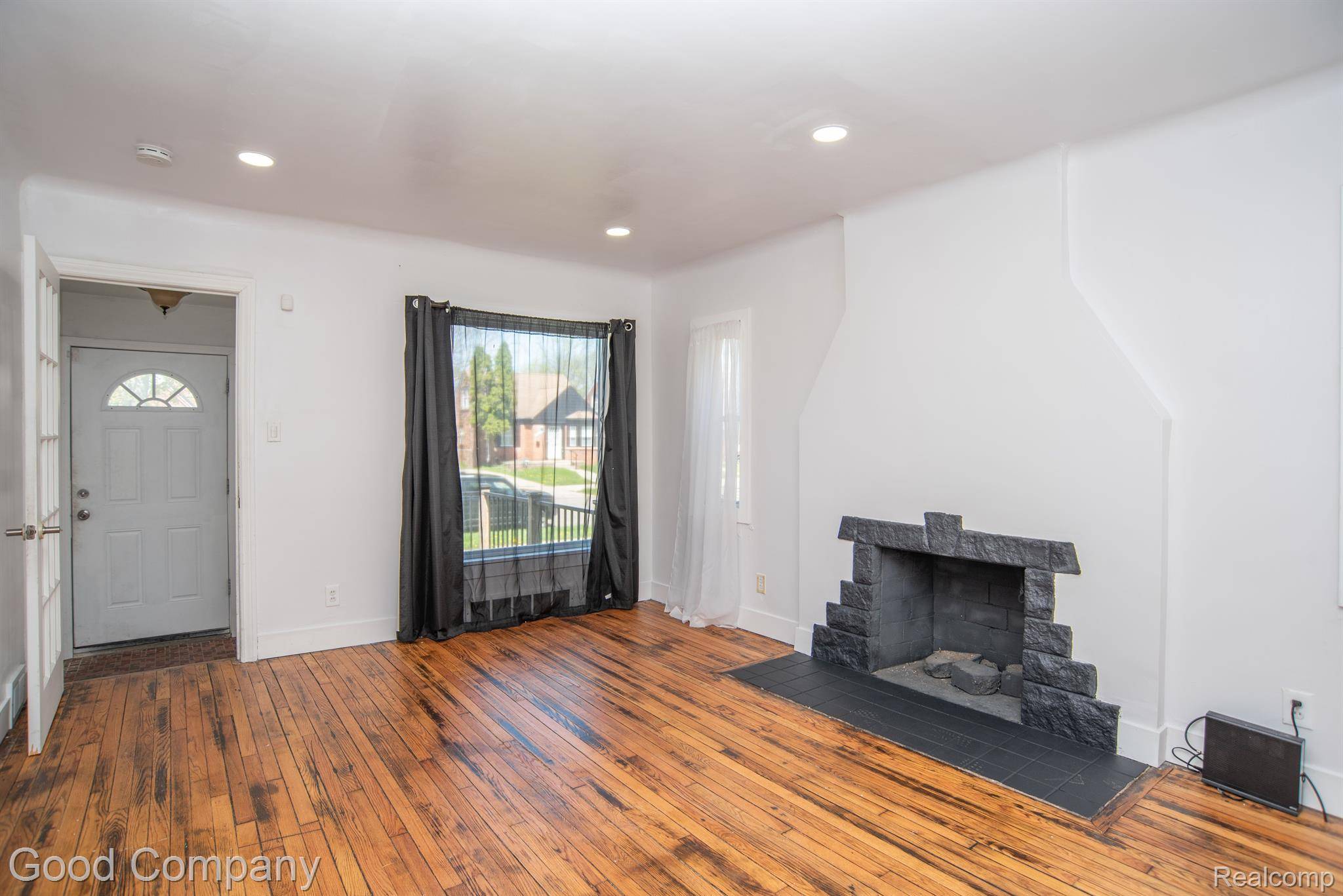 Detroit, MI 48224,10600 STRATMAN ST