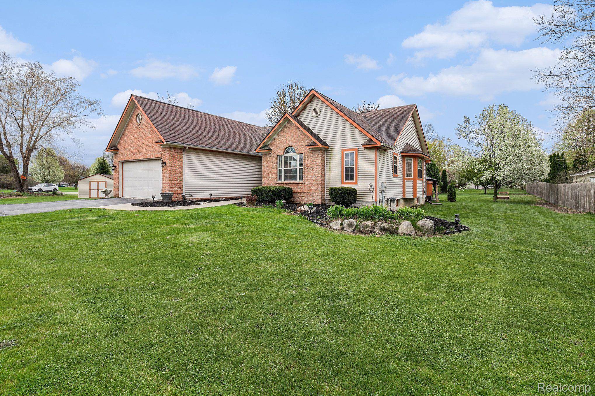 Linden, MI 48451,4251 E Rolston RD