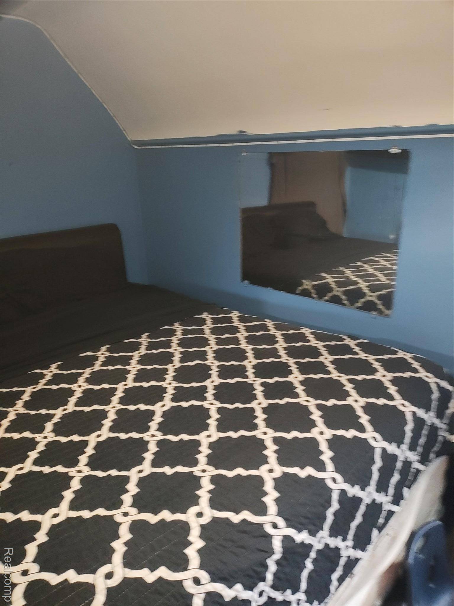 Detroit, MI 48224,17121 KELLY RD