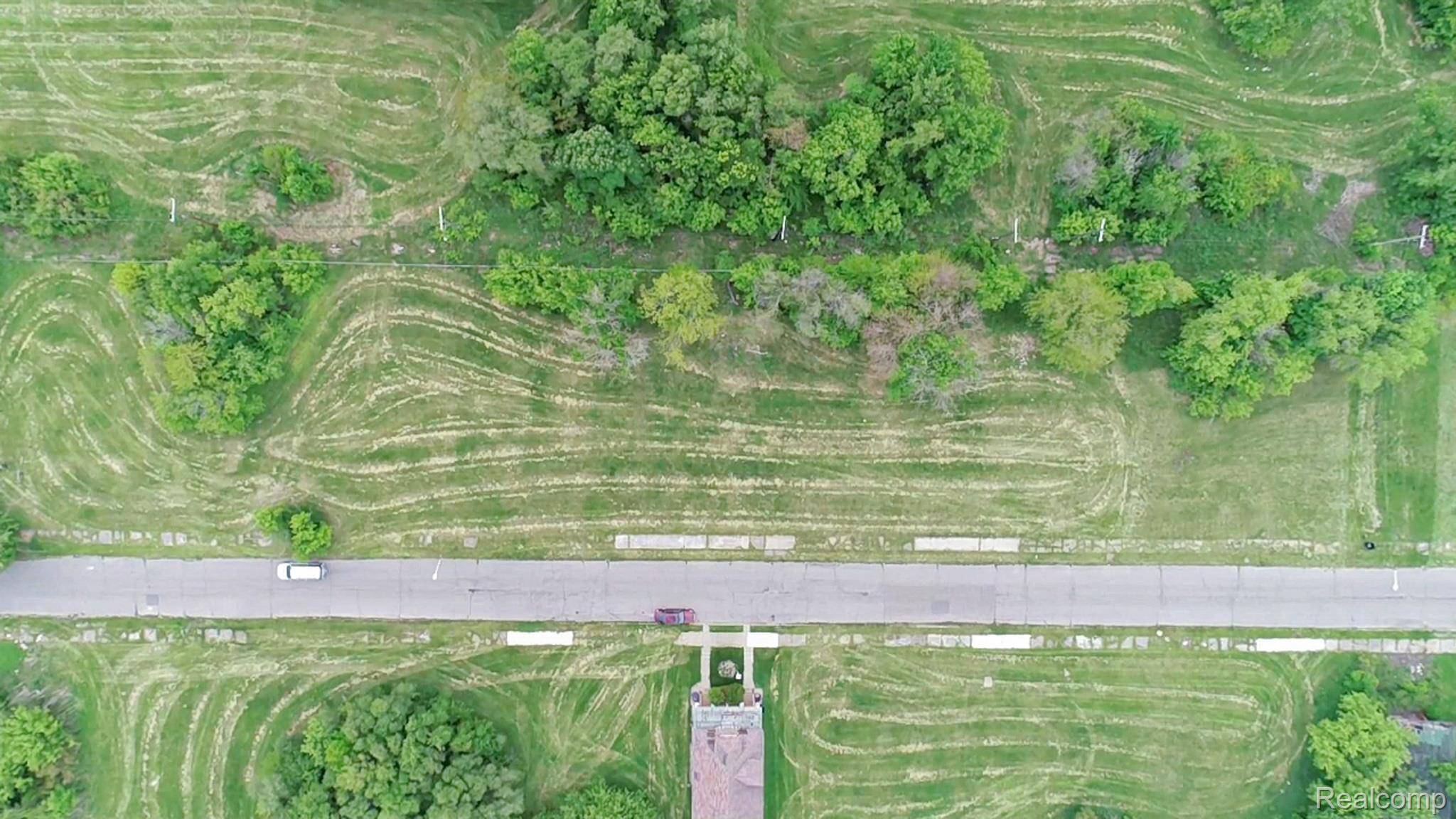 Detroit, MI 48215,851 CONTINENTAL ST