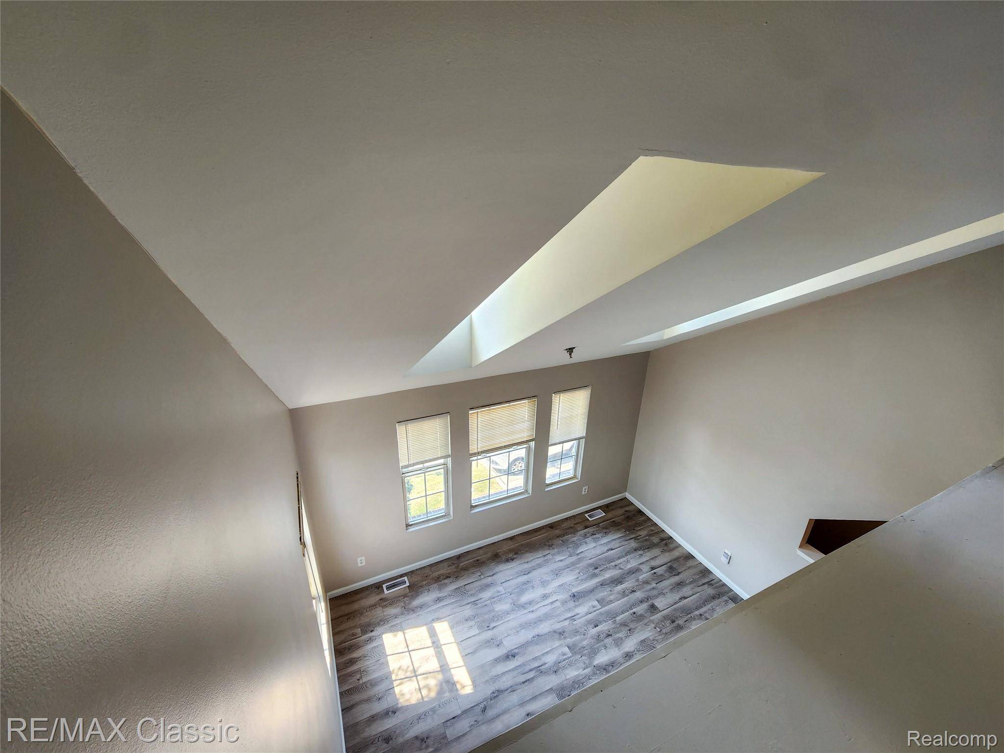 Southfield, MI 48075,23208 Cornerstone Village DR