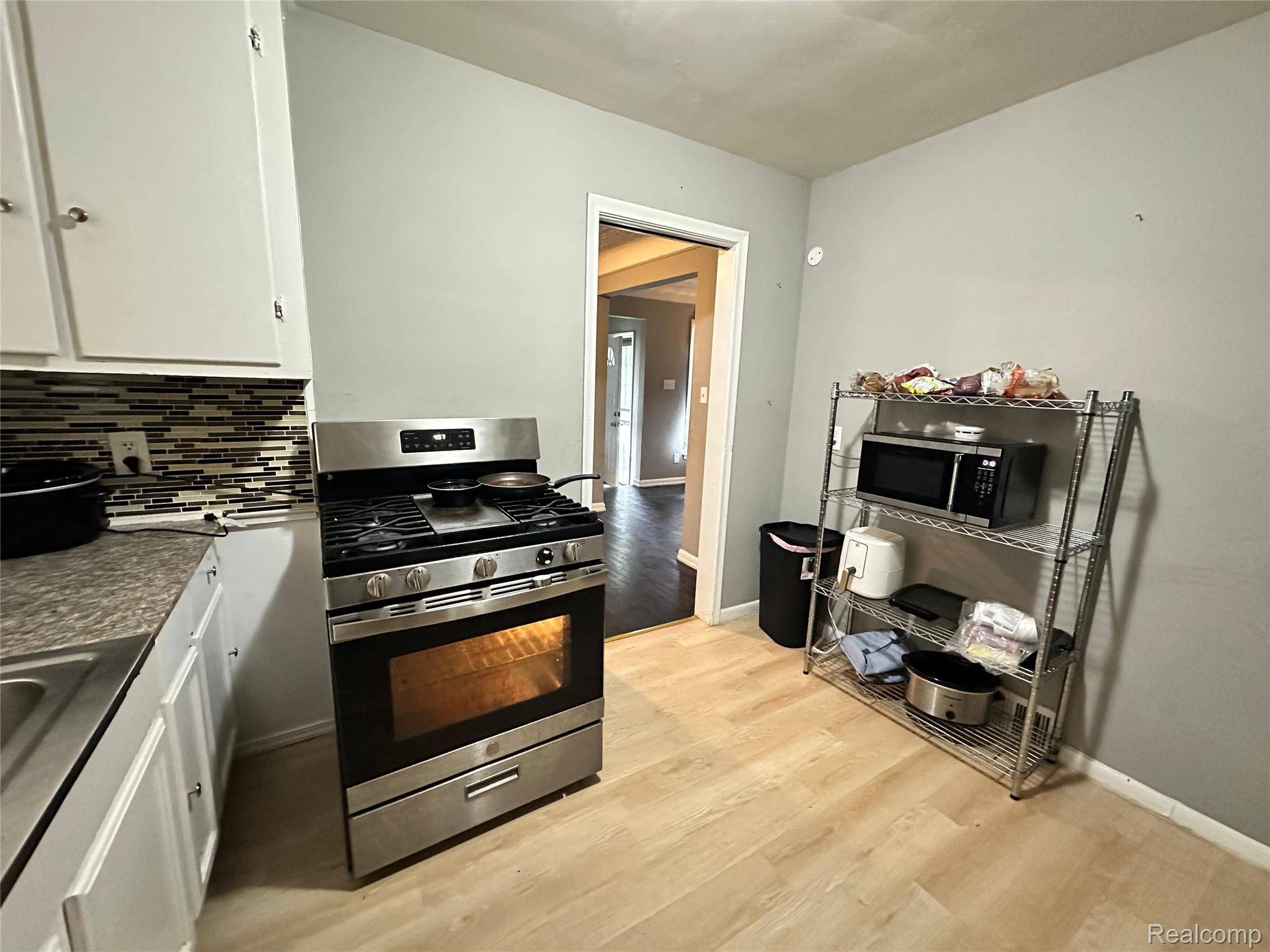 Detroit, MI 48227,13654 Mecca ST