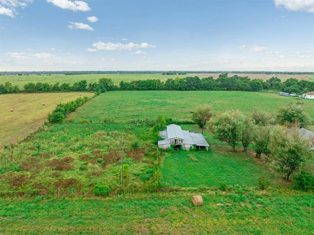 Deport, TX 75435,1905 Fm 1501