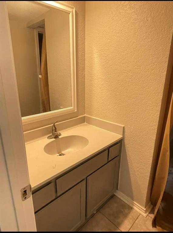 Fort Worth, TX 76133,6717 Loma Vista Drive