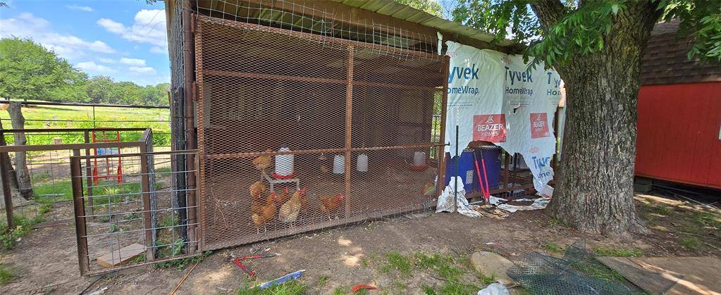 Hutchins, TX 75141,1528 Trout Road