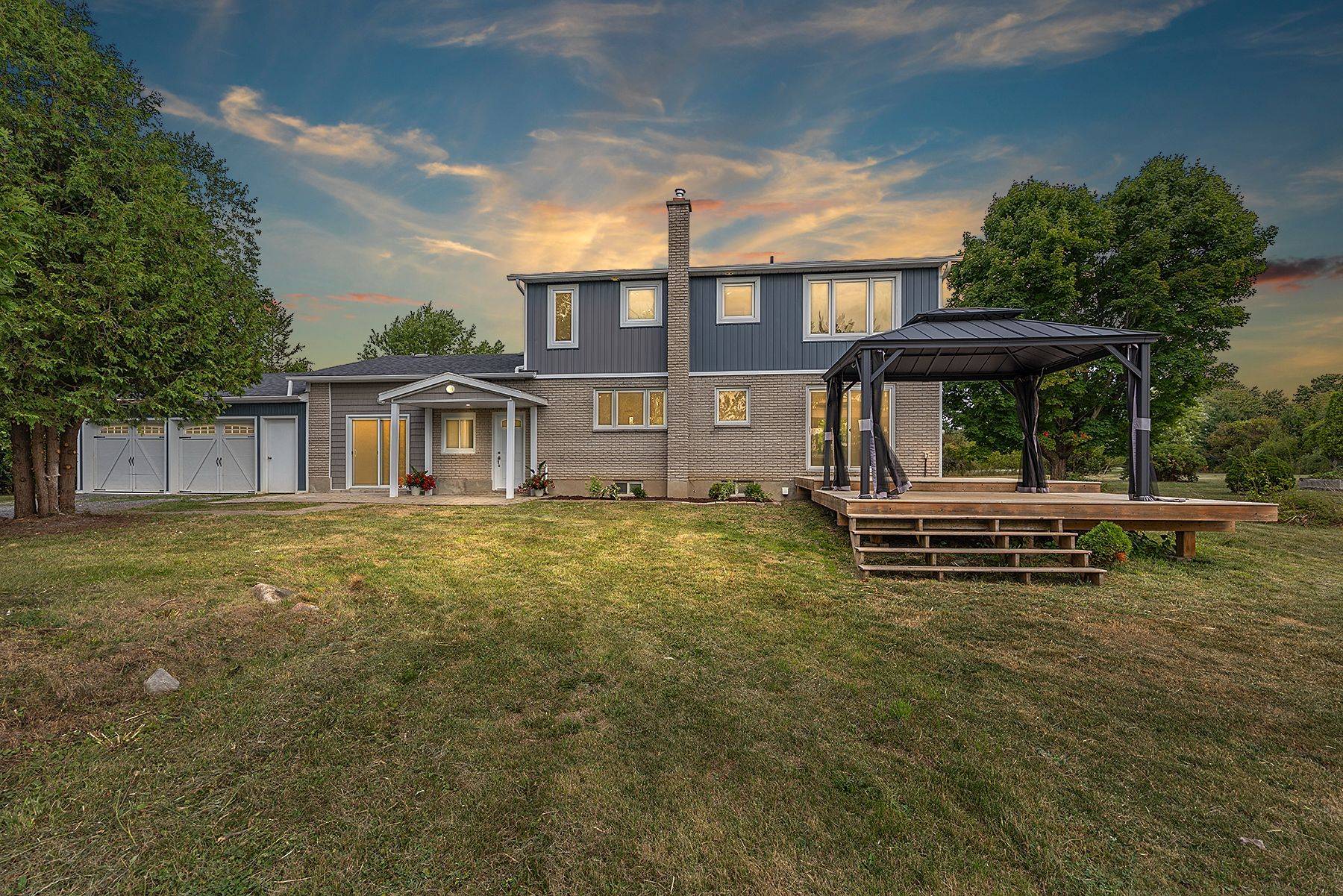 Kingston, ON K7G 2V5,1859 Turcotte LN