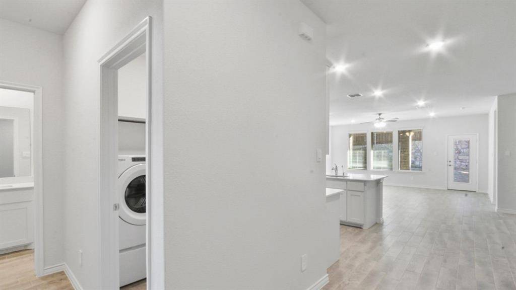 Arlington, TX 76015,2816 Bluebird Court