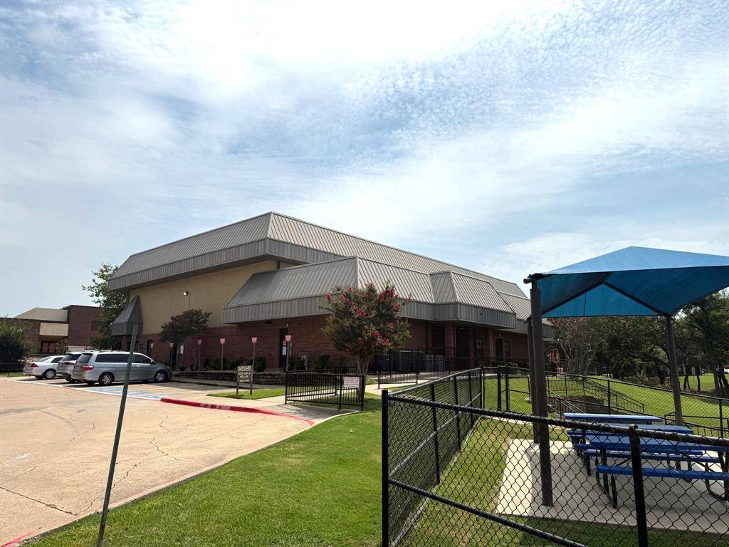 Dallas, TX 75287,18211 Kelly Boulevard