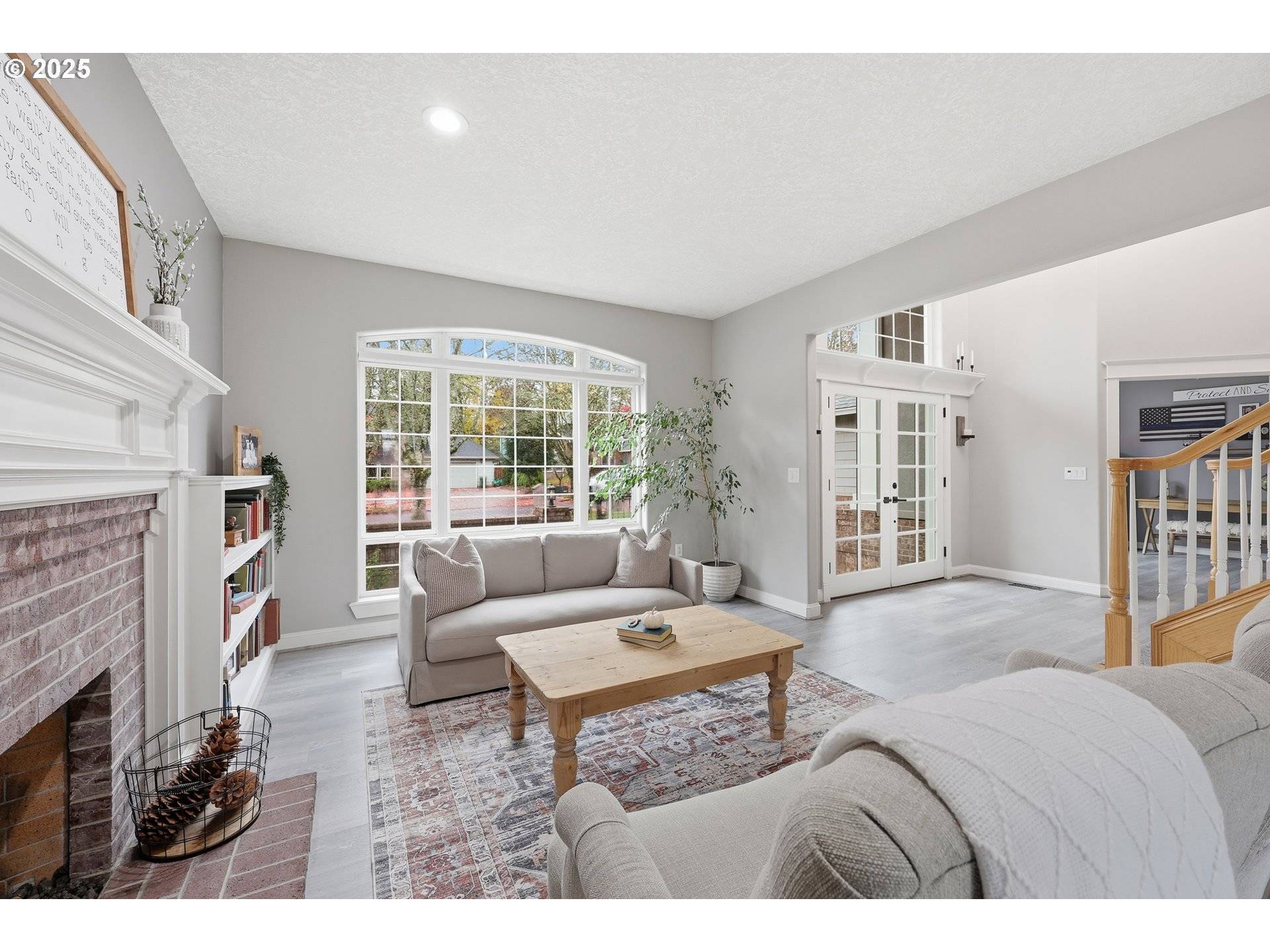 Sandy, OR 97055,17140 FIR DR