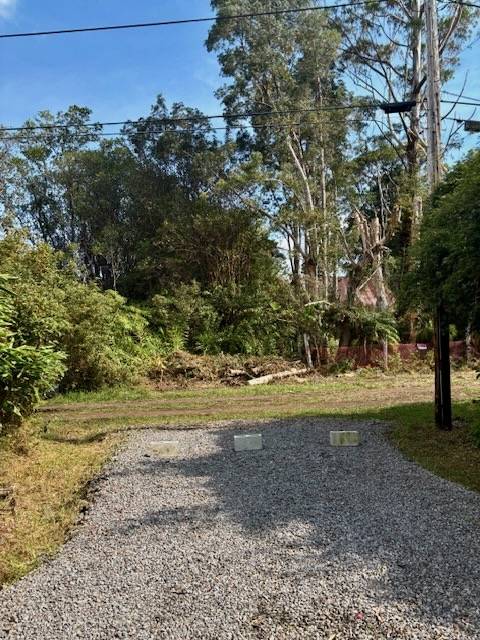 Volcano, HI 96785,18-4063 KANAHELE PL