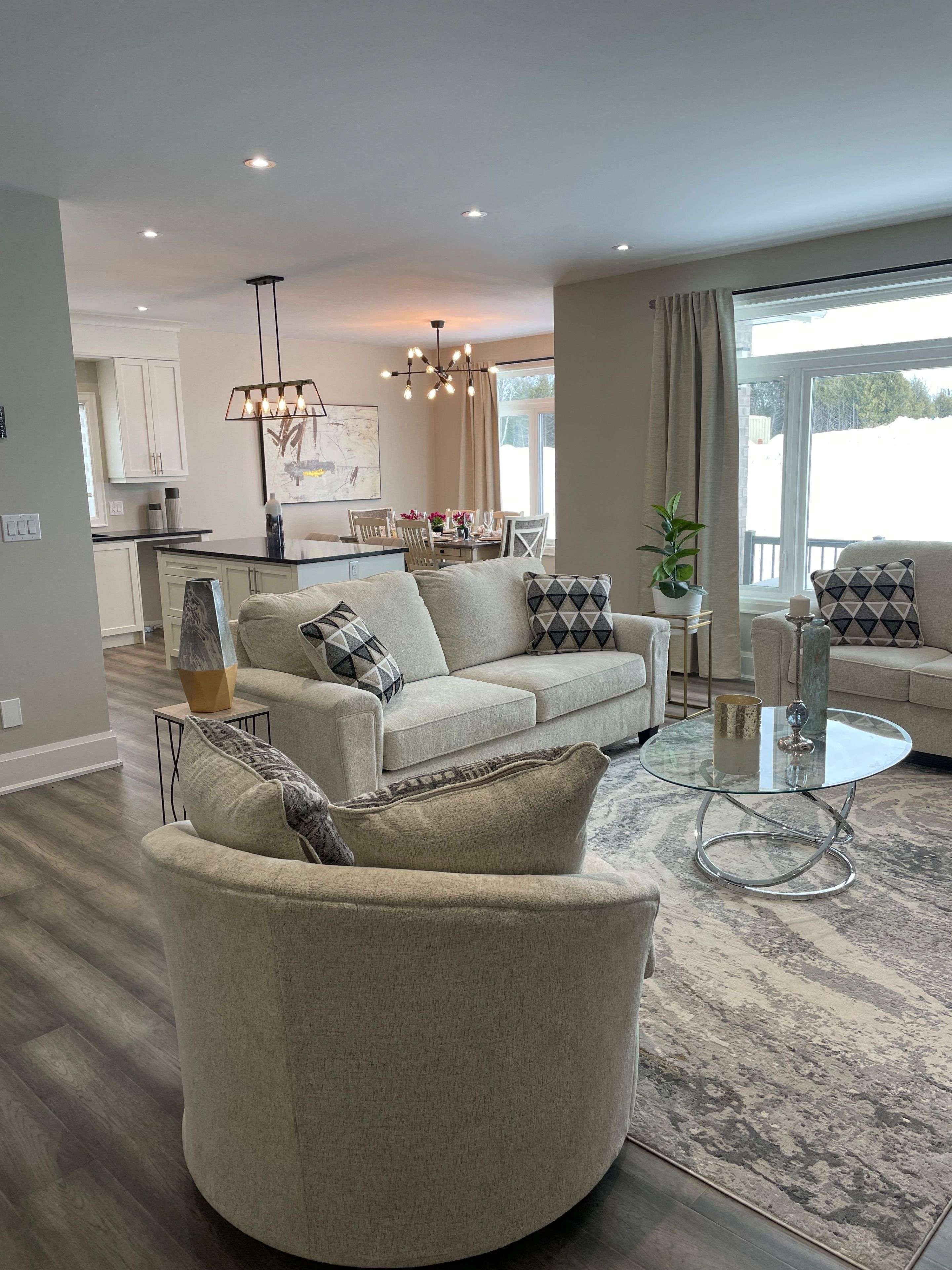 Kawartha Lakes, ON K0M 1N0,7 Nipigon ST