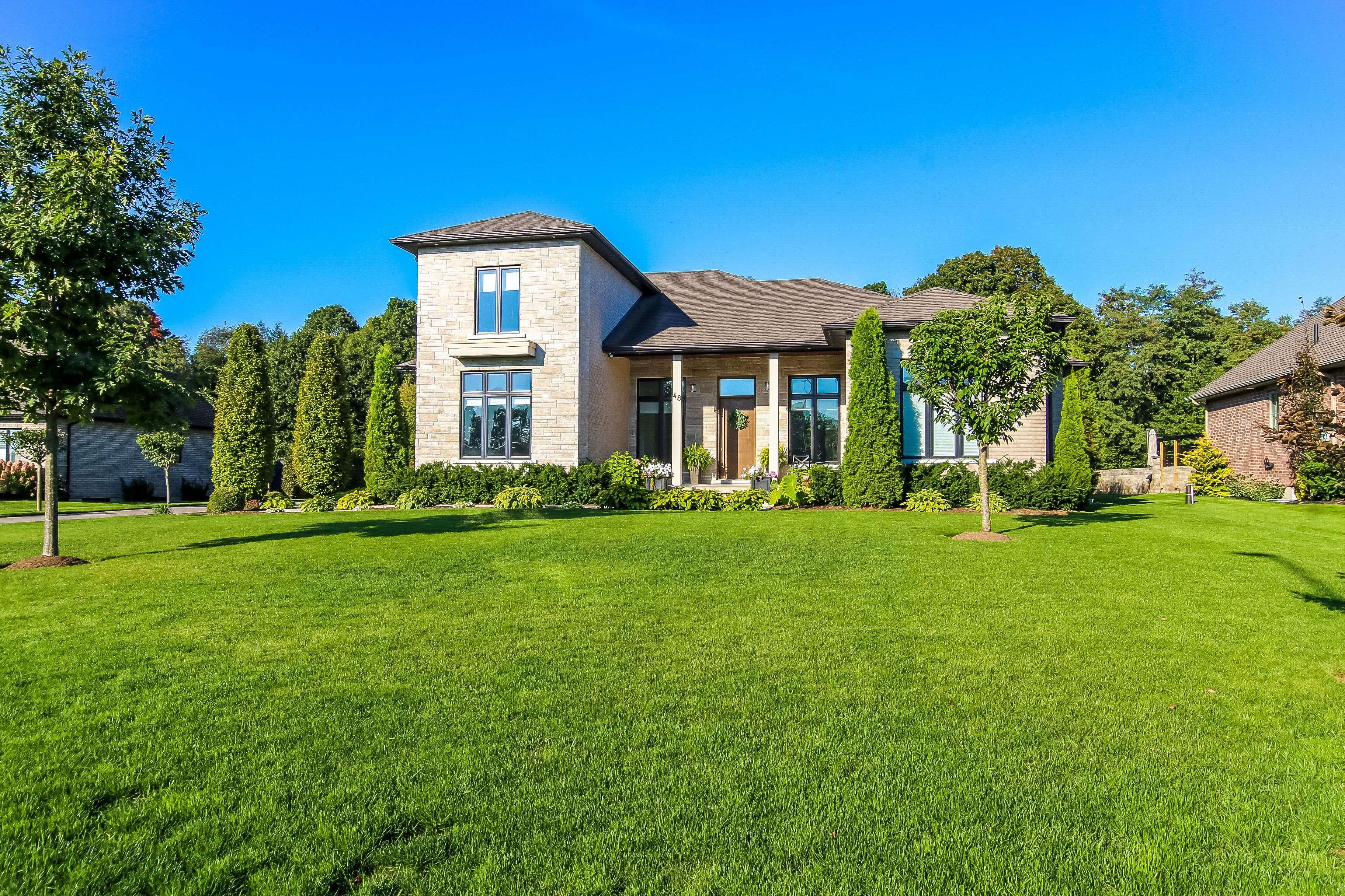 Norwich, ON N0J 1R0,48 OTTERVIEW DR