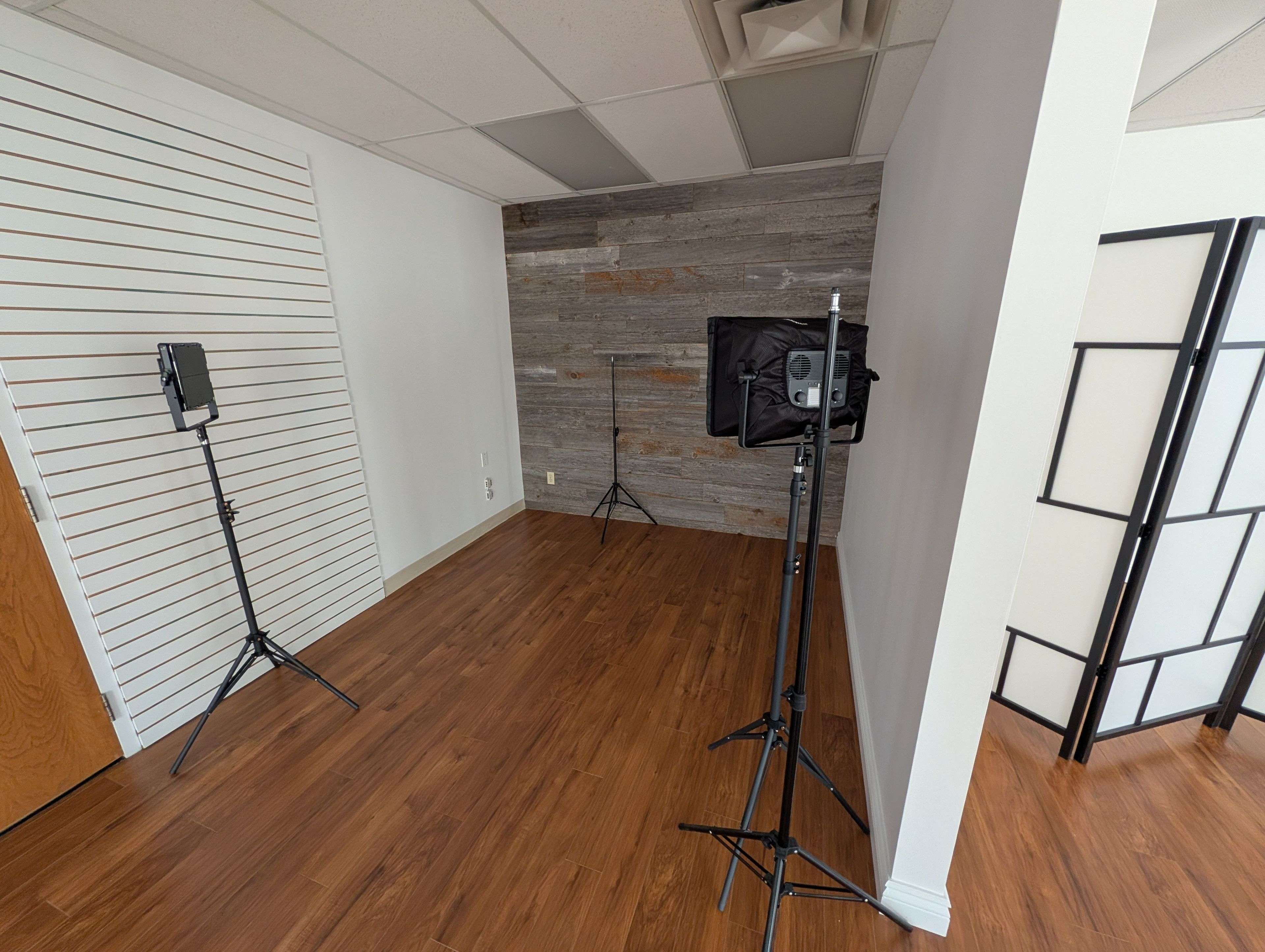 Kanata, ON K2K 2V9,700 March RD #201