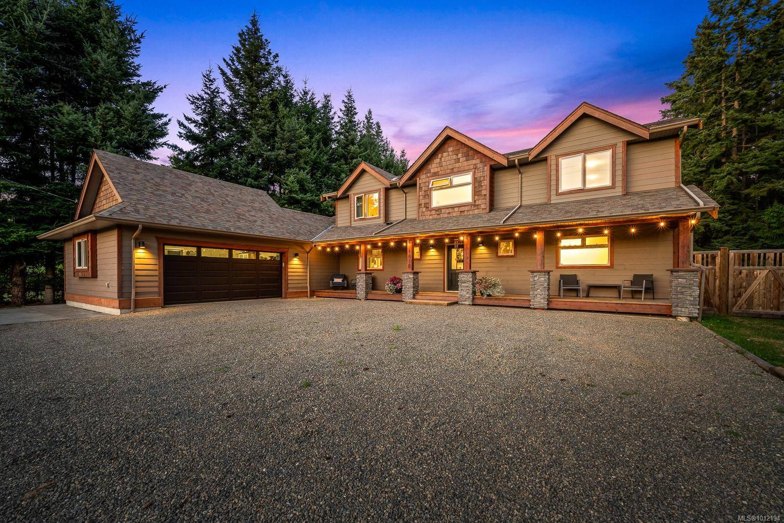 Comox, BC V9M 4B9,1818 Little River Rd