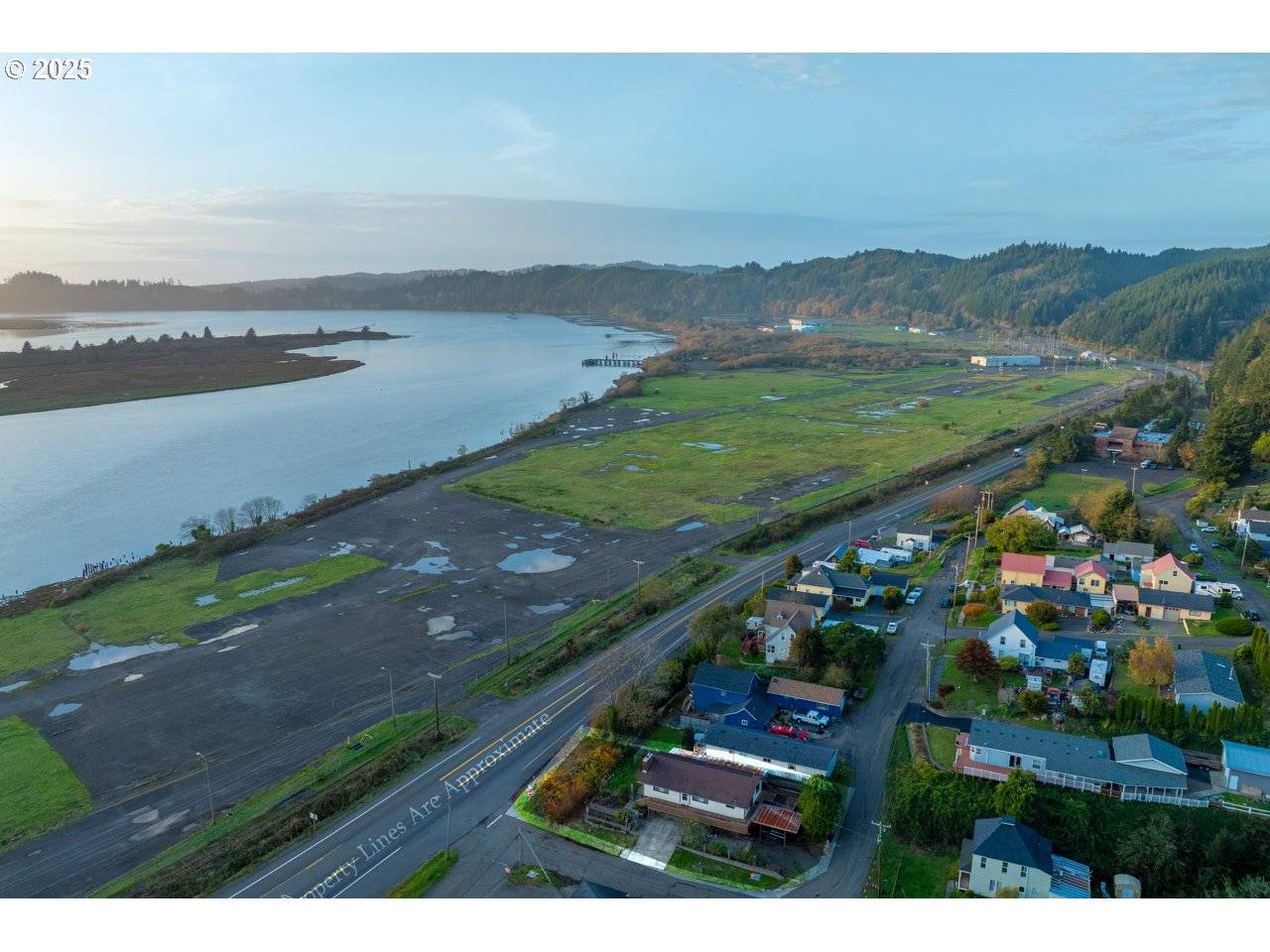 Gardiner, OR 97441,205 MARSH ST