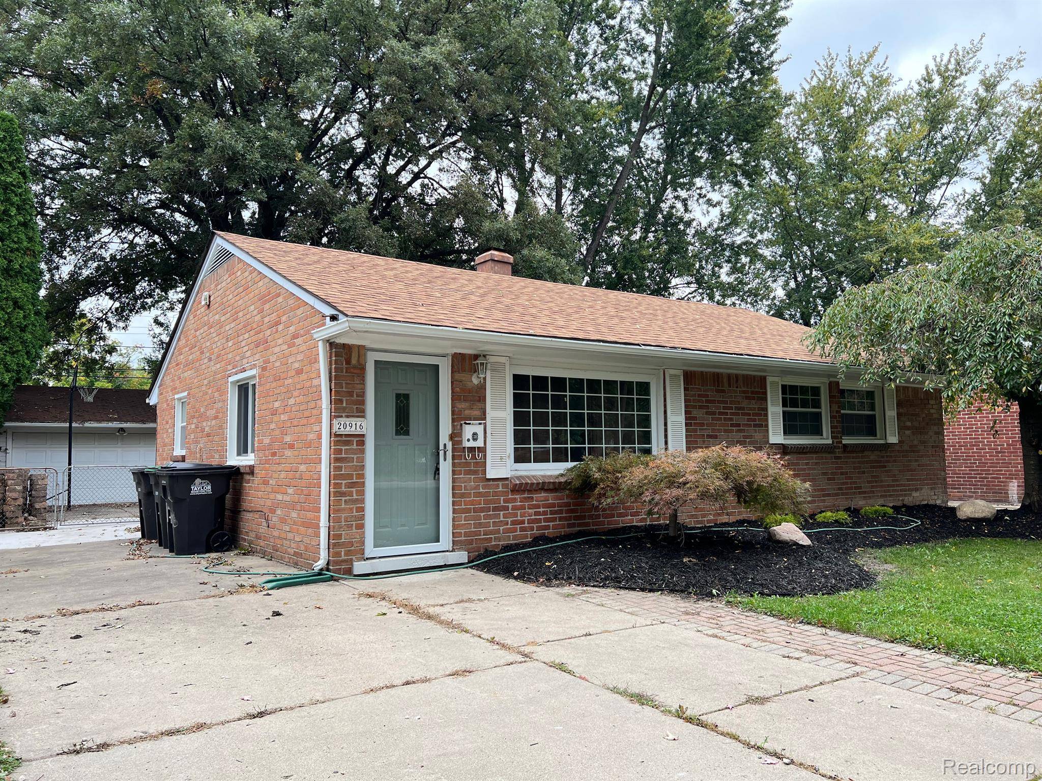 Taylor, MI 48180,20916 WICK RD