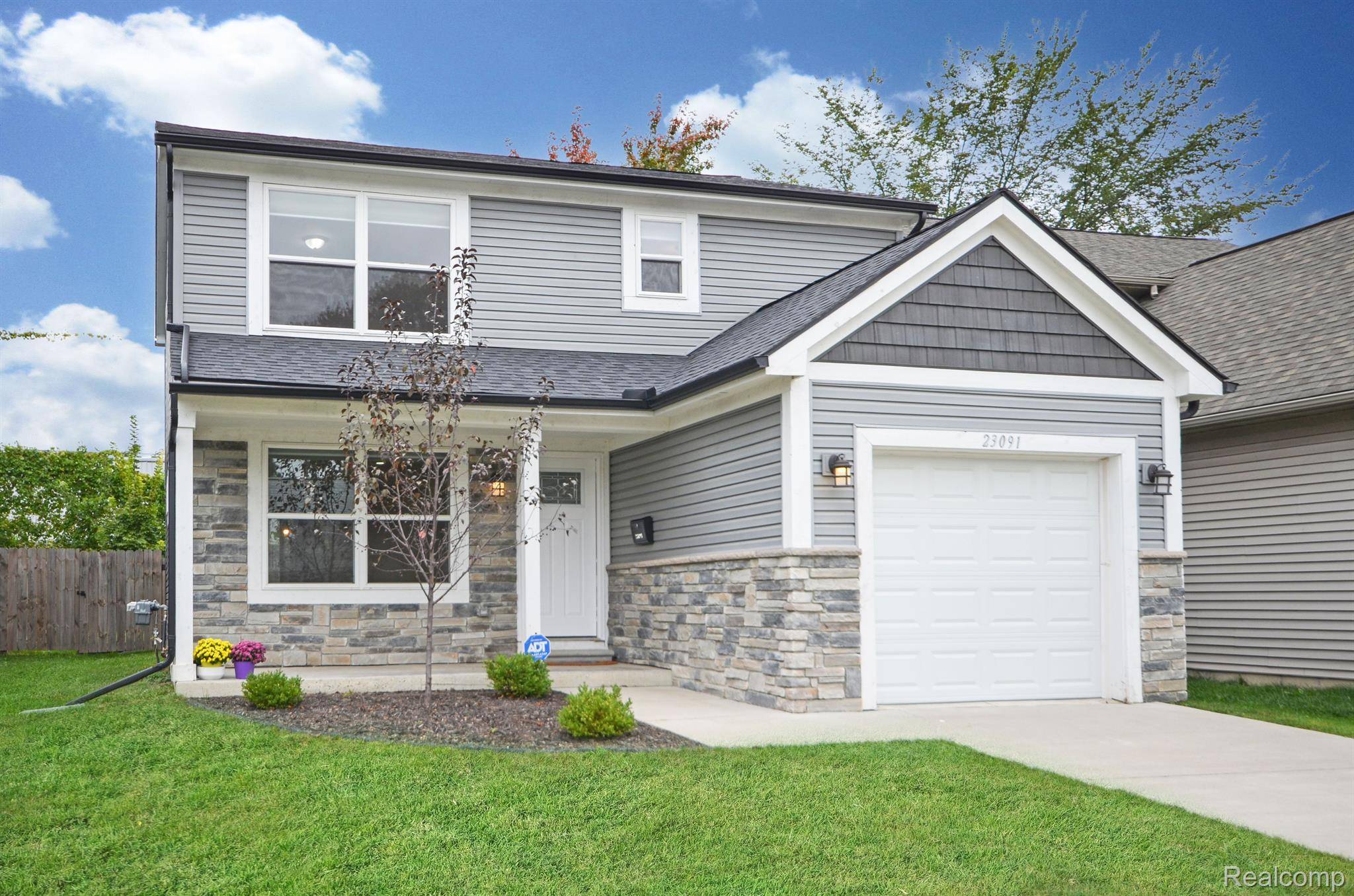 Hazel Park, MI 48030,23091 Reynolds AVE