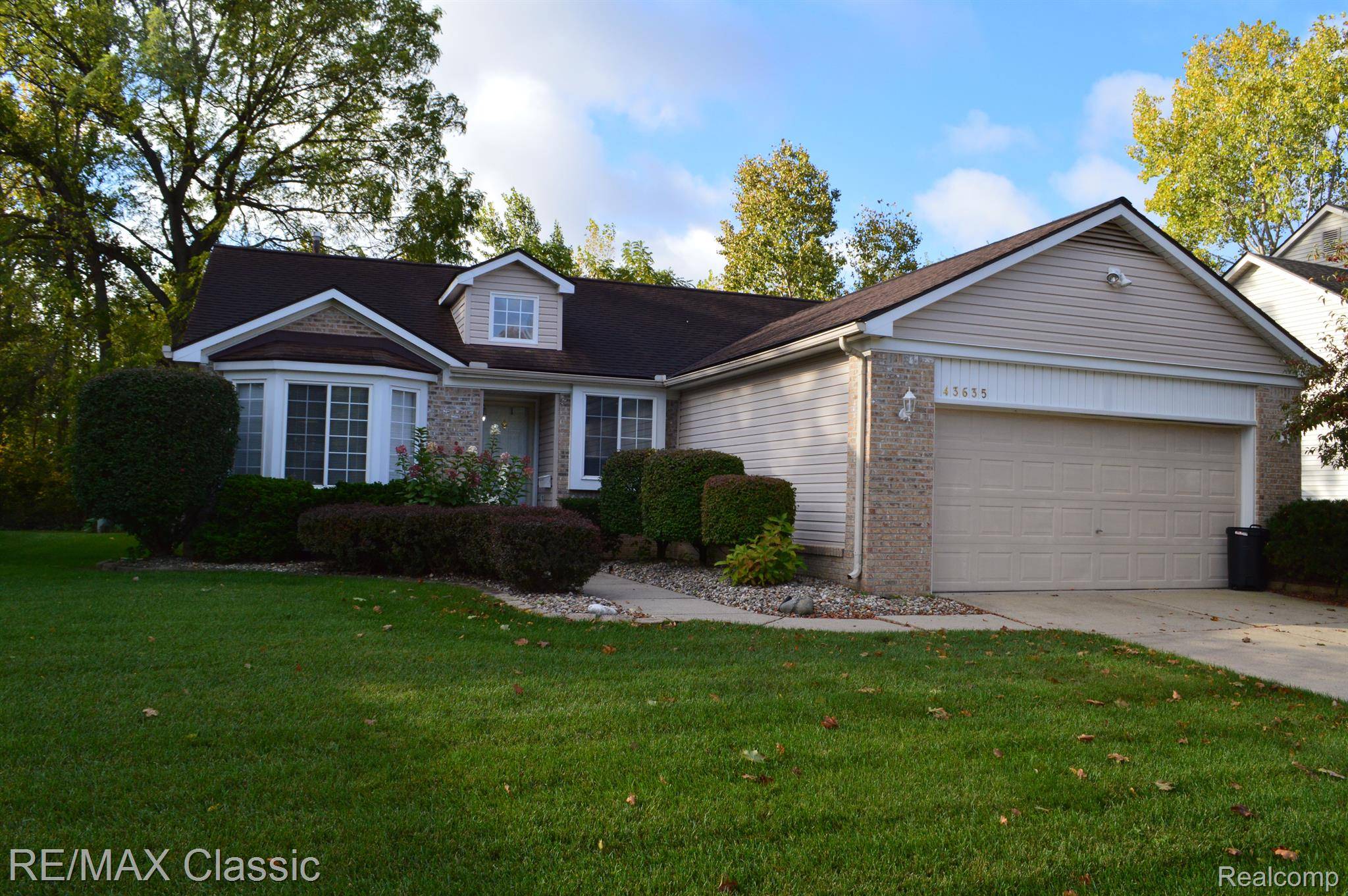 Canton, MI 48188,43635 LANCELOT DR