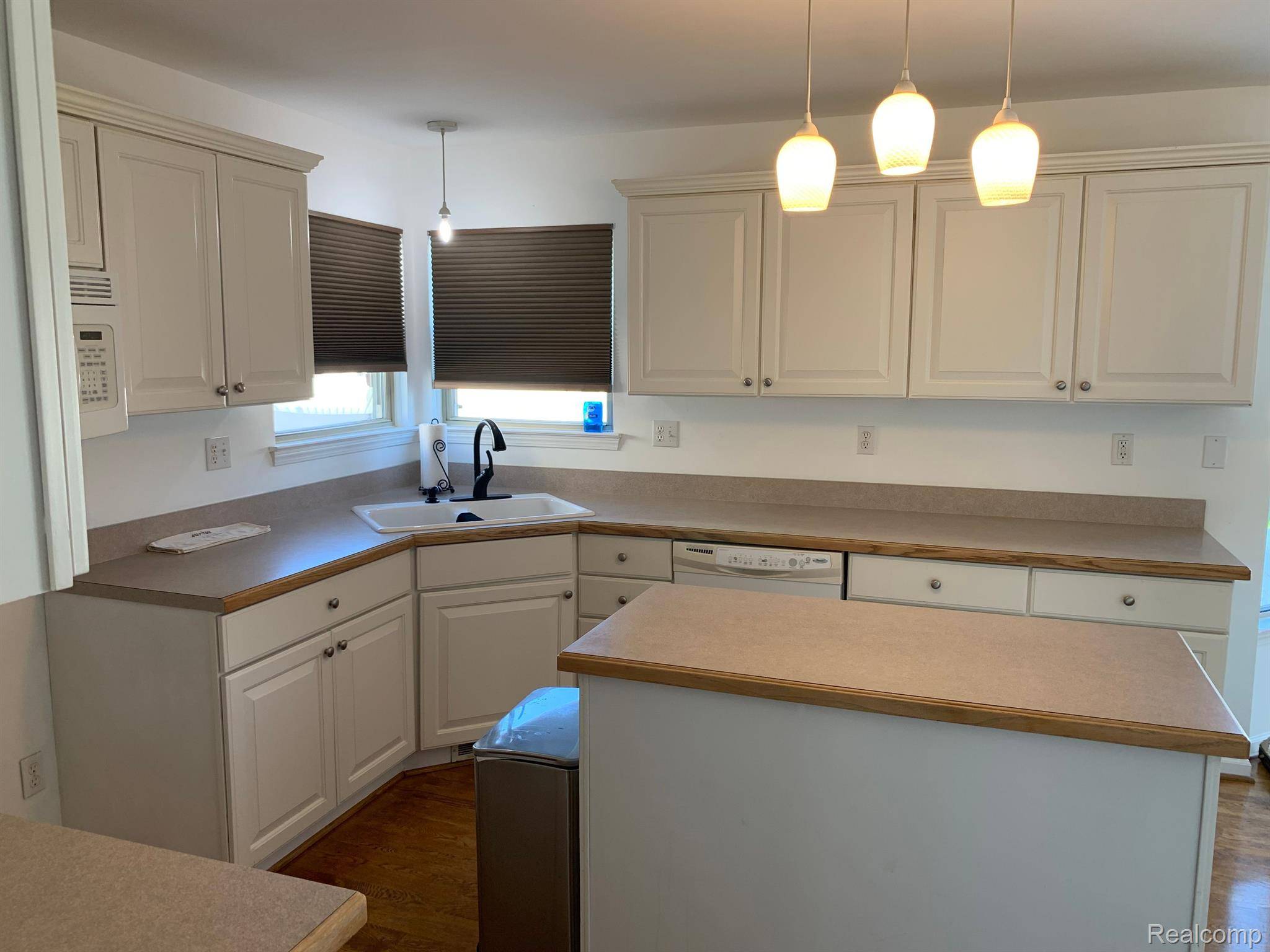 Woodhaven, MI 48183,23263 OAKLEIGH AVE