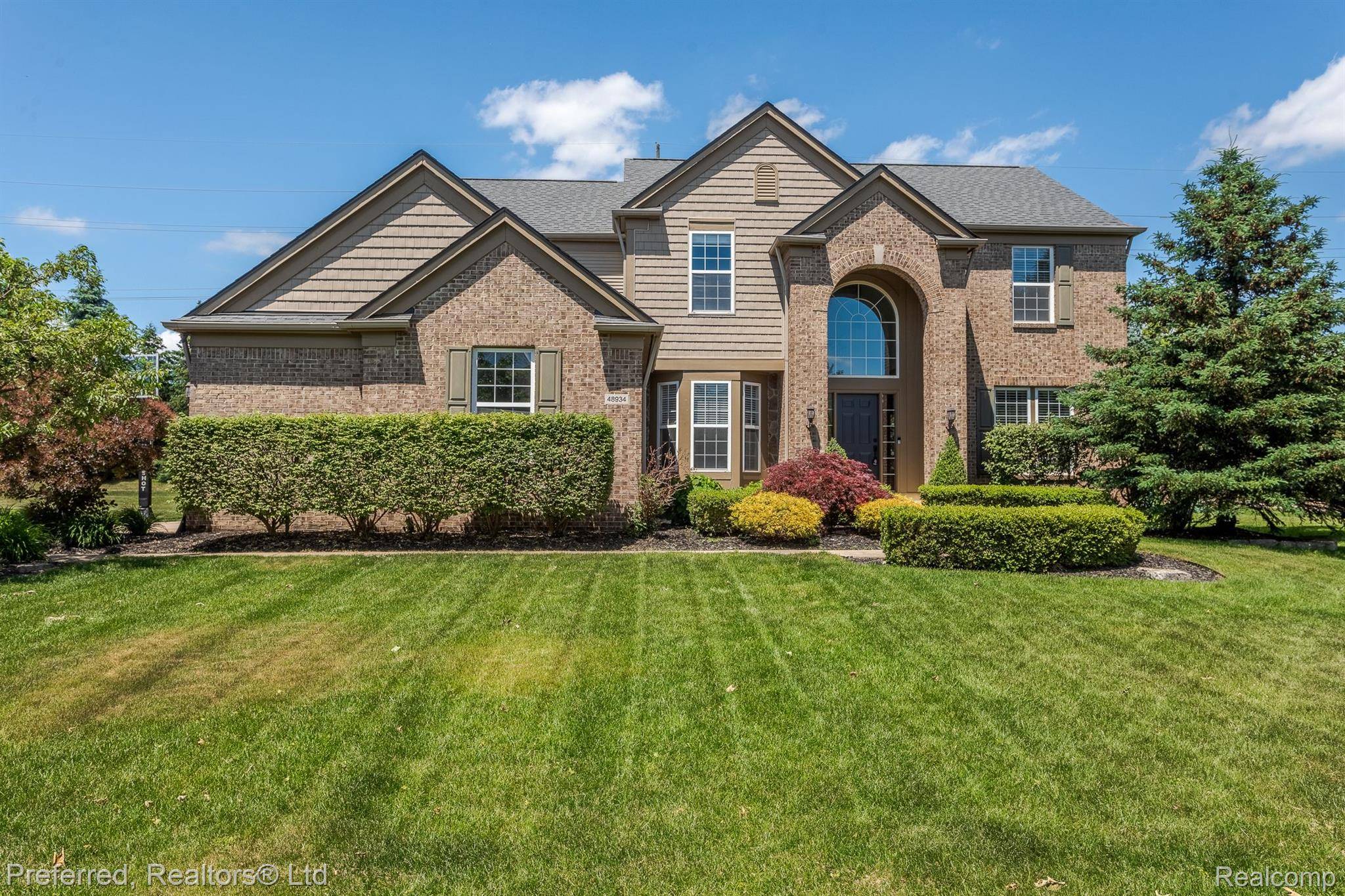 Northville, MI 48168,48934 Freestone DR