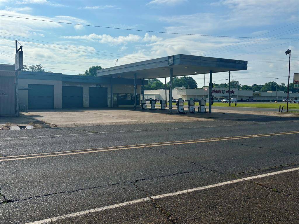 Springhill, LA 71075,413 S Main Street