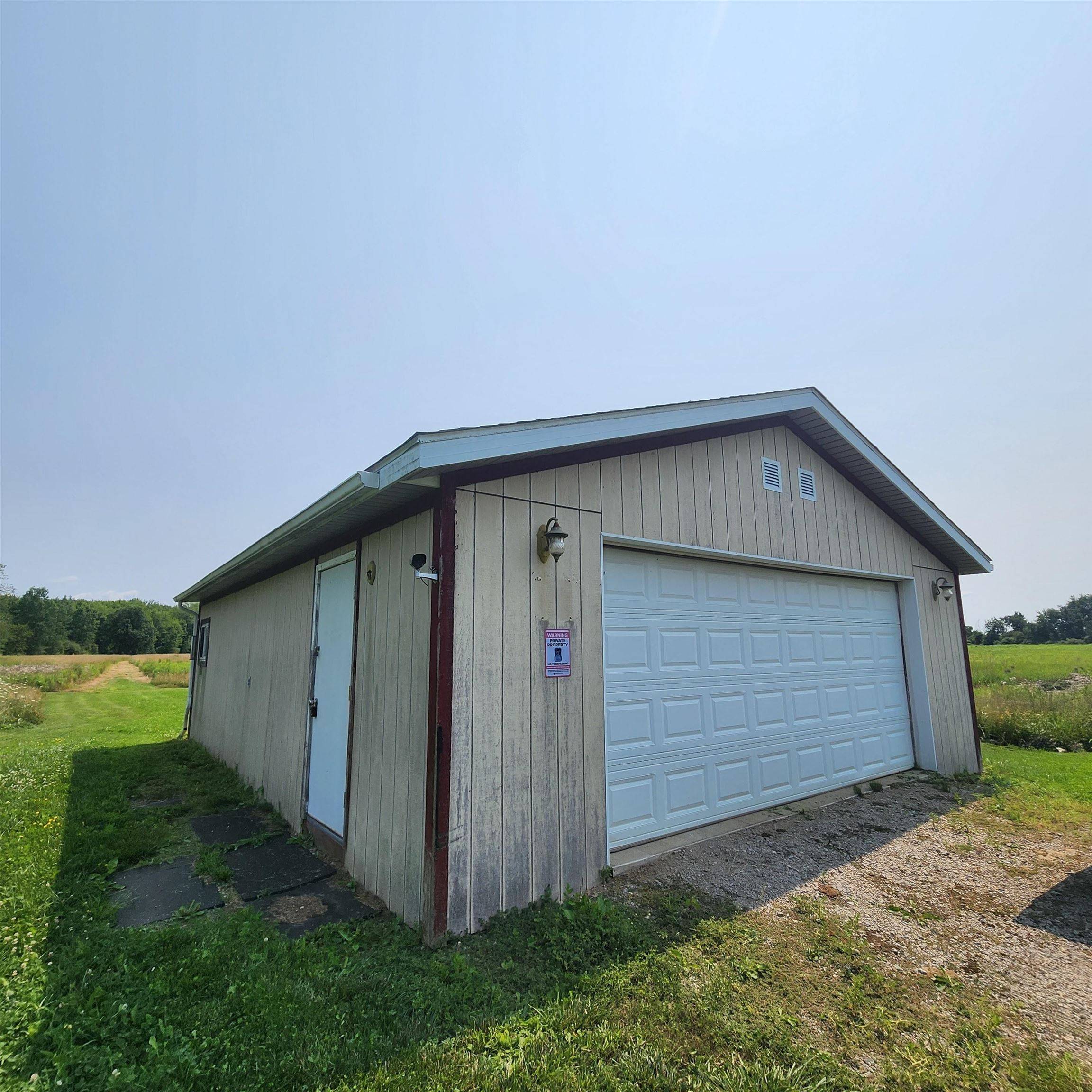 Emmett, MI 48022,5610 Gleason RD