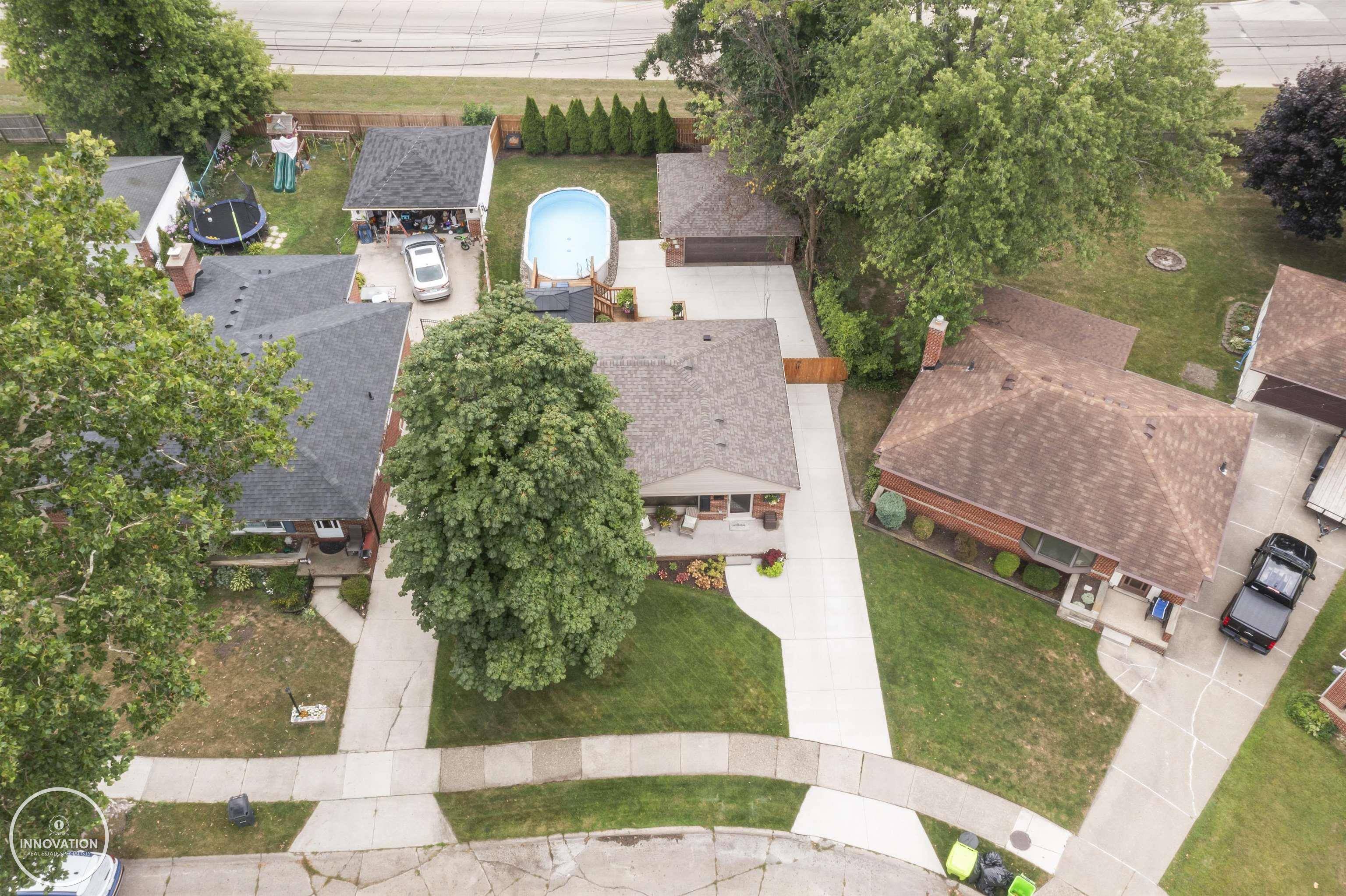 Madison Heights, MI 48071,28133 Diesing DR