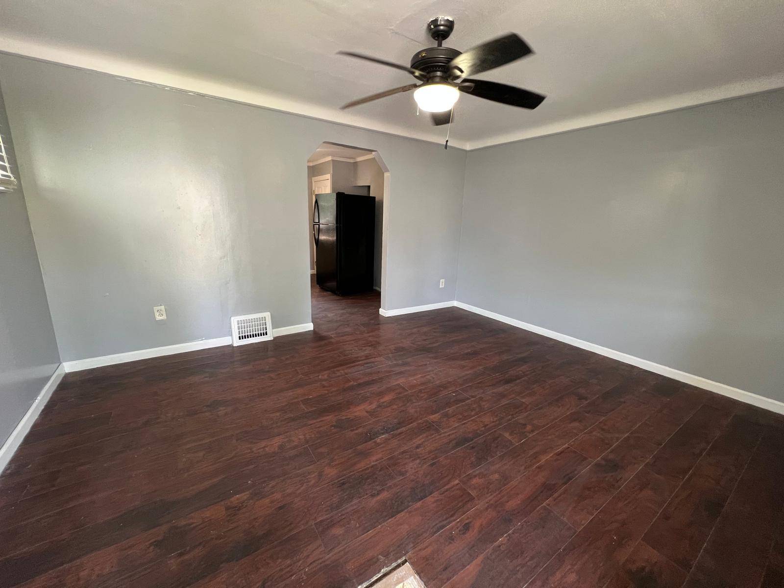 Detroit, MI 48228,7367 AHTON AVE