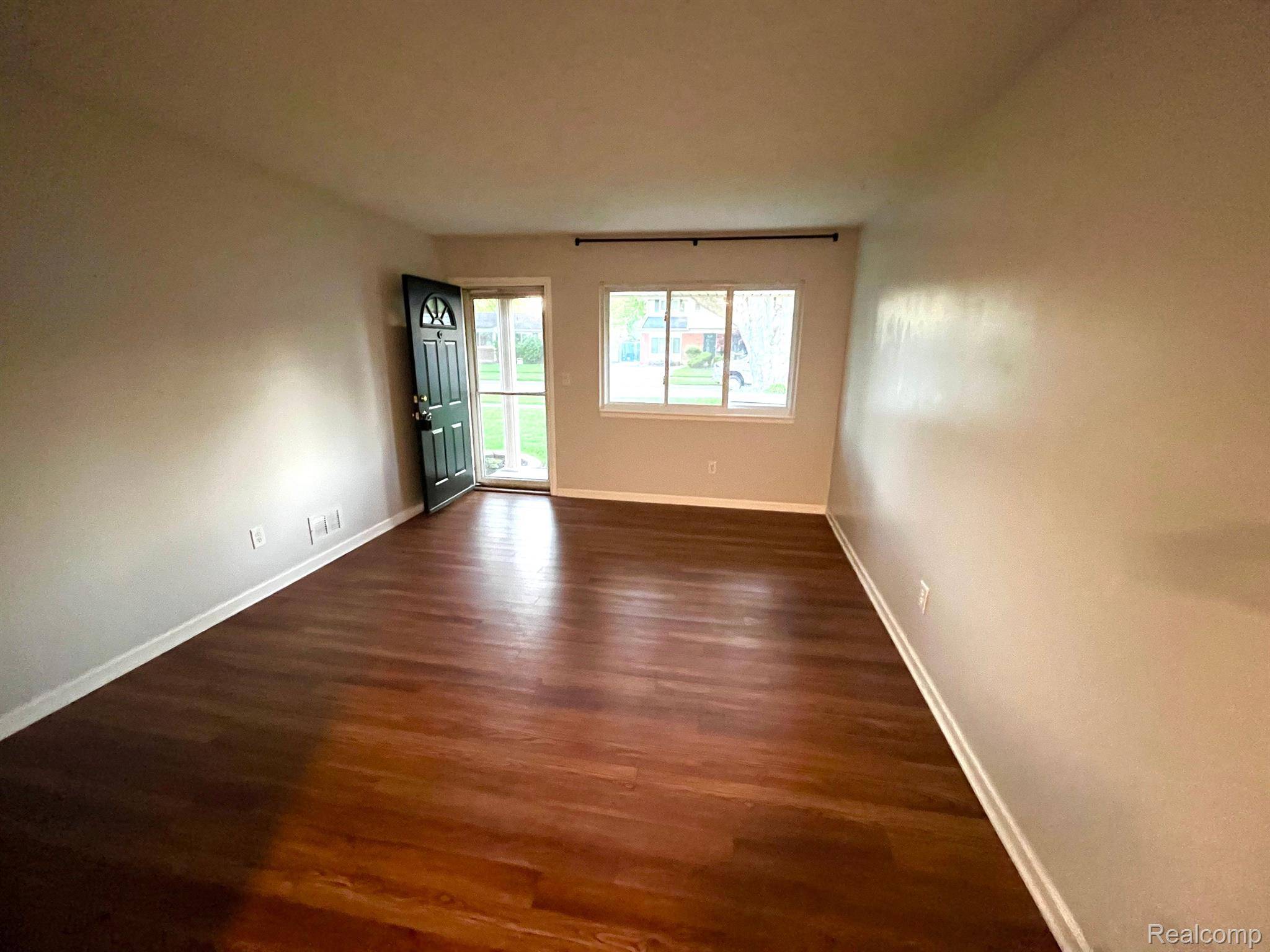 Taylor, MI 48180,9707 DUDLEY ST