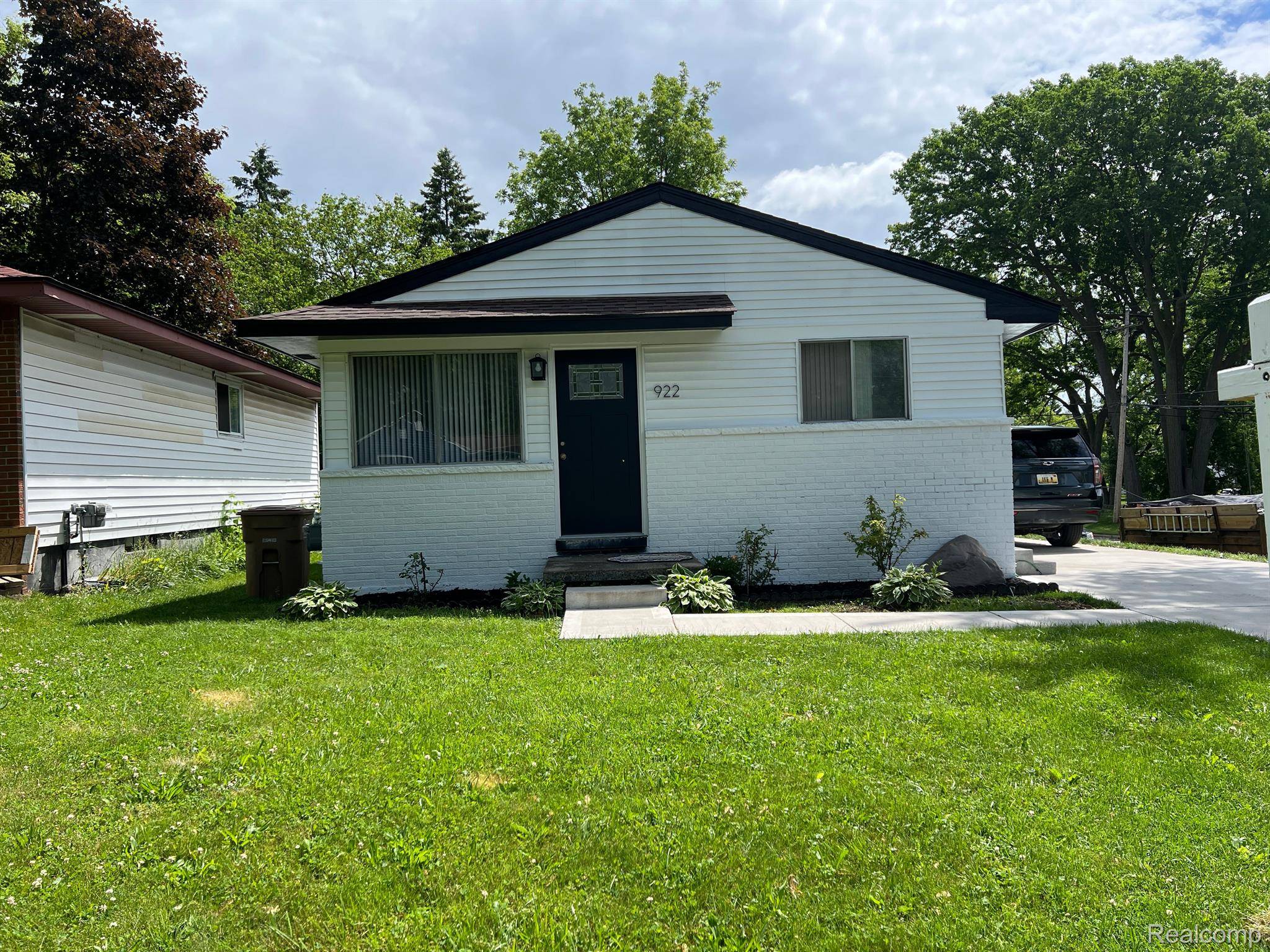 Pontiac, MI 48340,922 STANLEY AVE