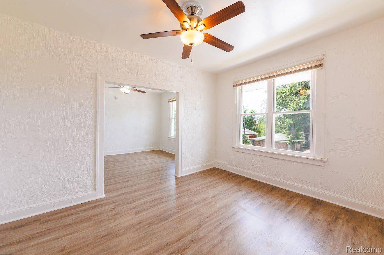 Detroit, MI 48204,8542 IRONWOOD ST