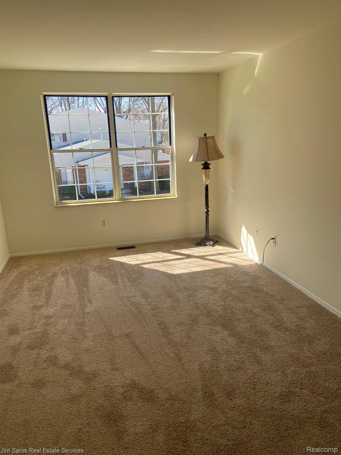 Harrison Township, MI 48045,24674 LAKE MEADOW DR