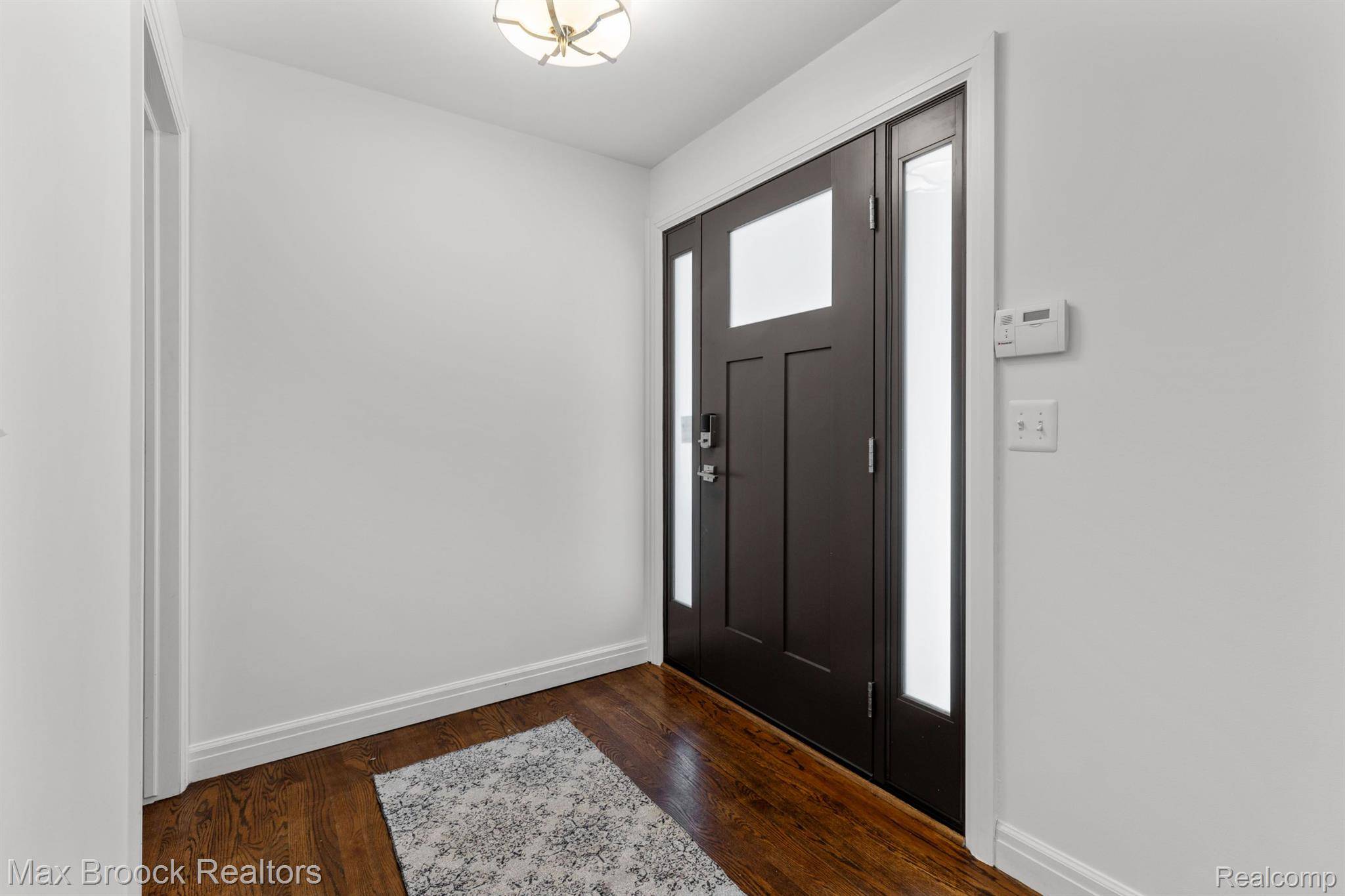 Bloomfield Hills, MI 48301,565 WESTBOURNE DR