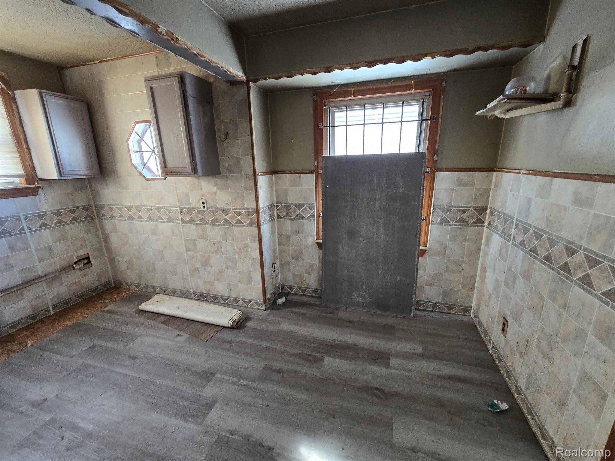 Detroit, MI 48228,8292 PENROD ST