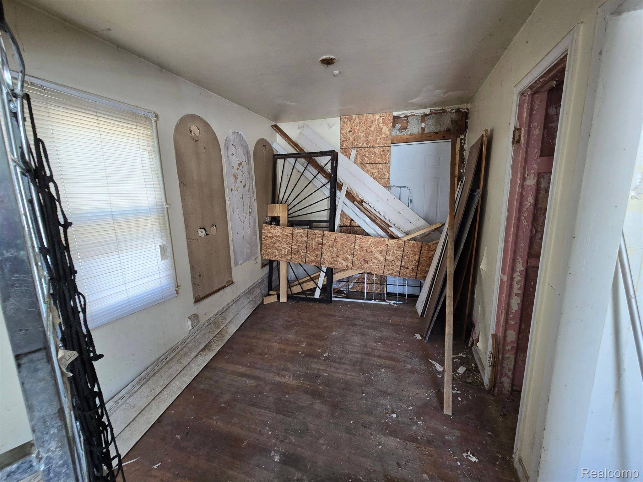 Detroit, MI 48228,8292 PENROD ST