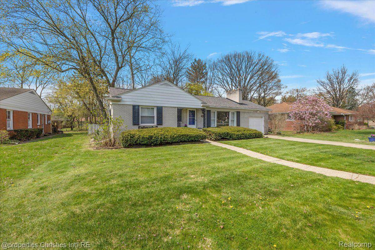 Lathrup Village, MI 48076,28077 Sunset BLVD W