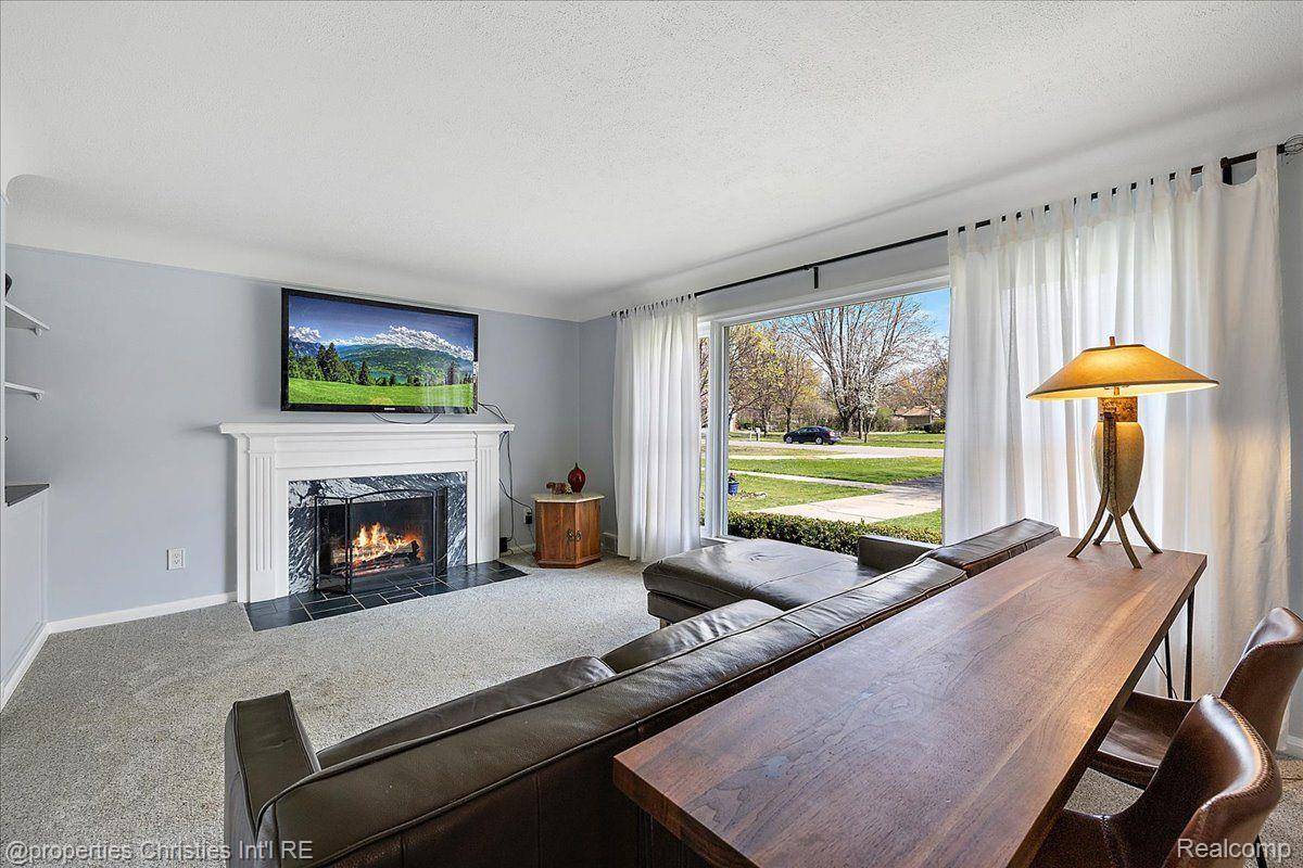 Lathrup Village, MI 48076,28077 Sunset BLVD W